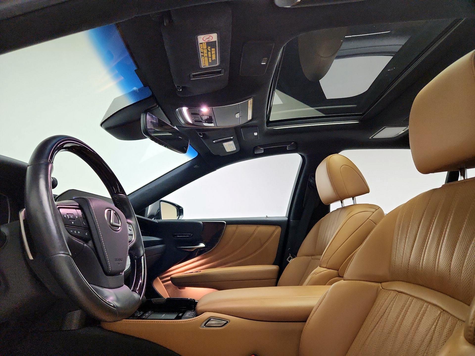 Thumbnail: 2021 Lexus LS - 20