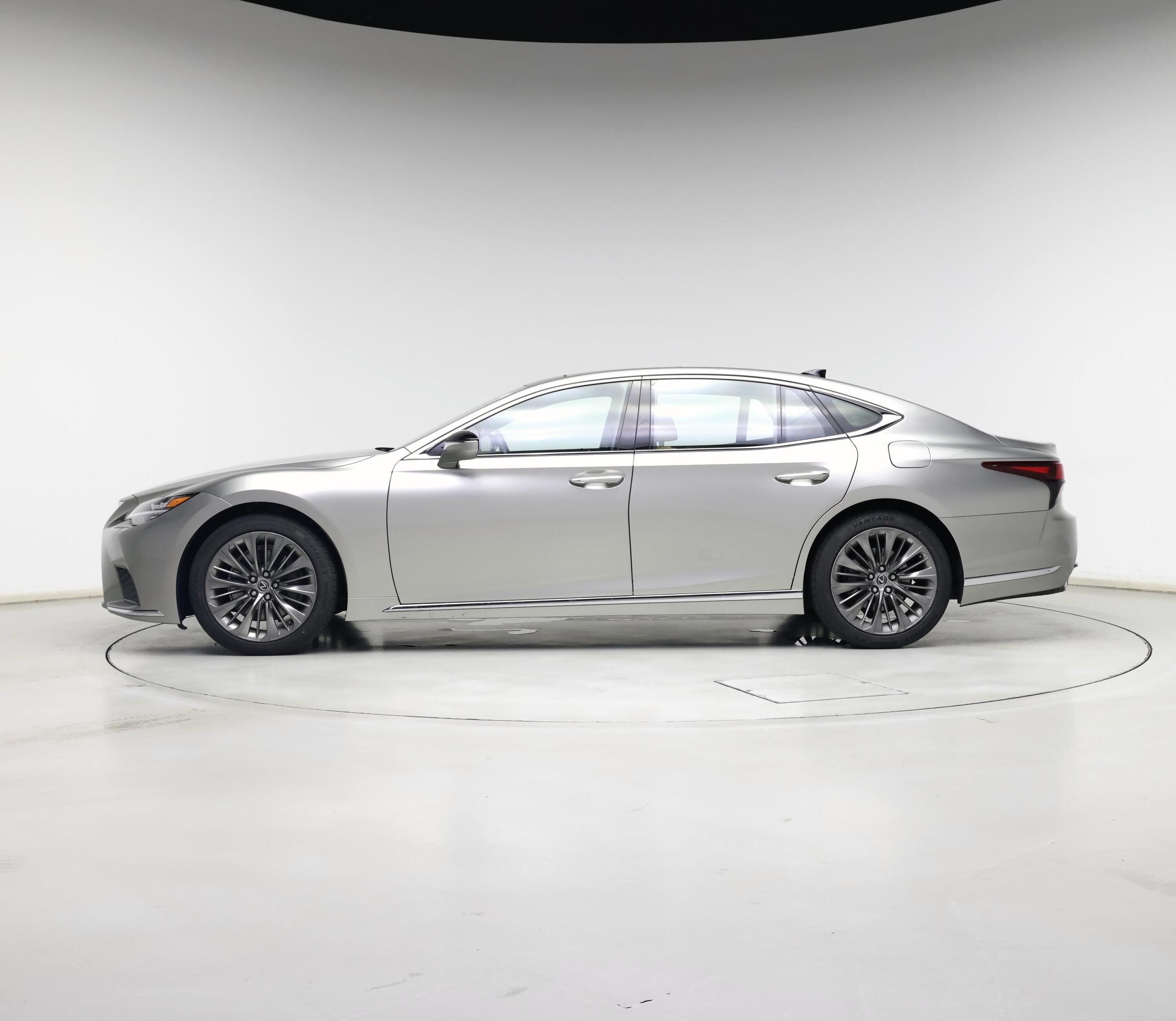 Thumbnail: 2021 Lexus LS - 3