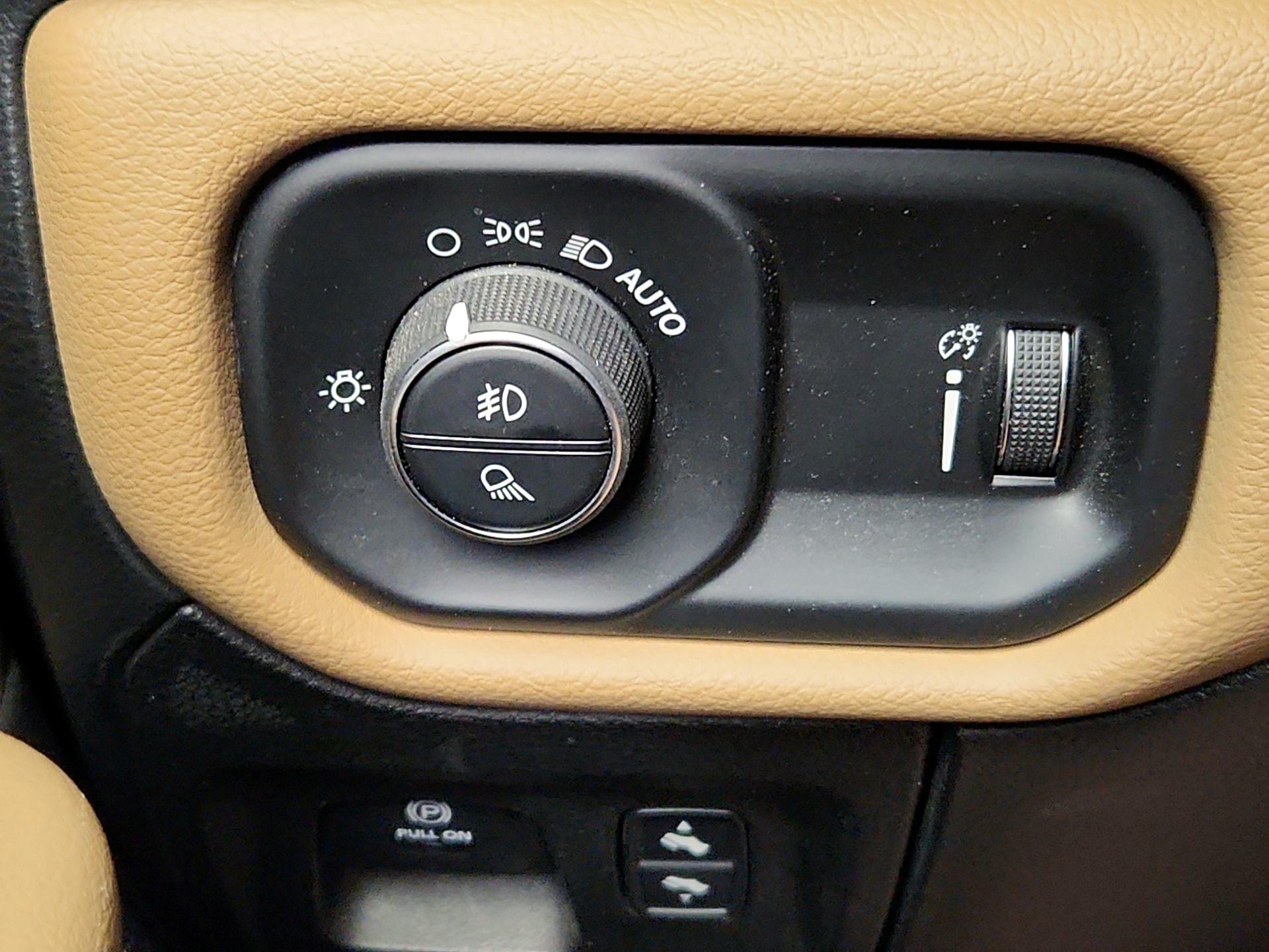 Thumbnail: 2020 RAM 1500 - 13
