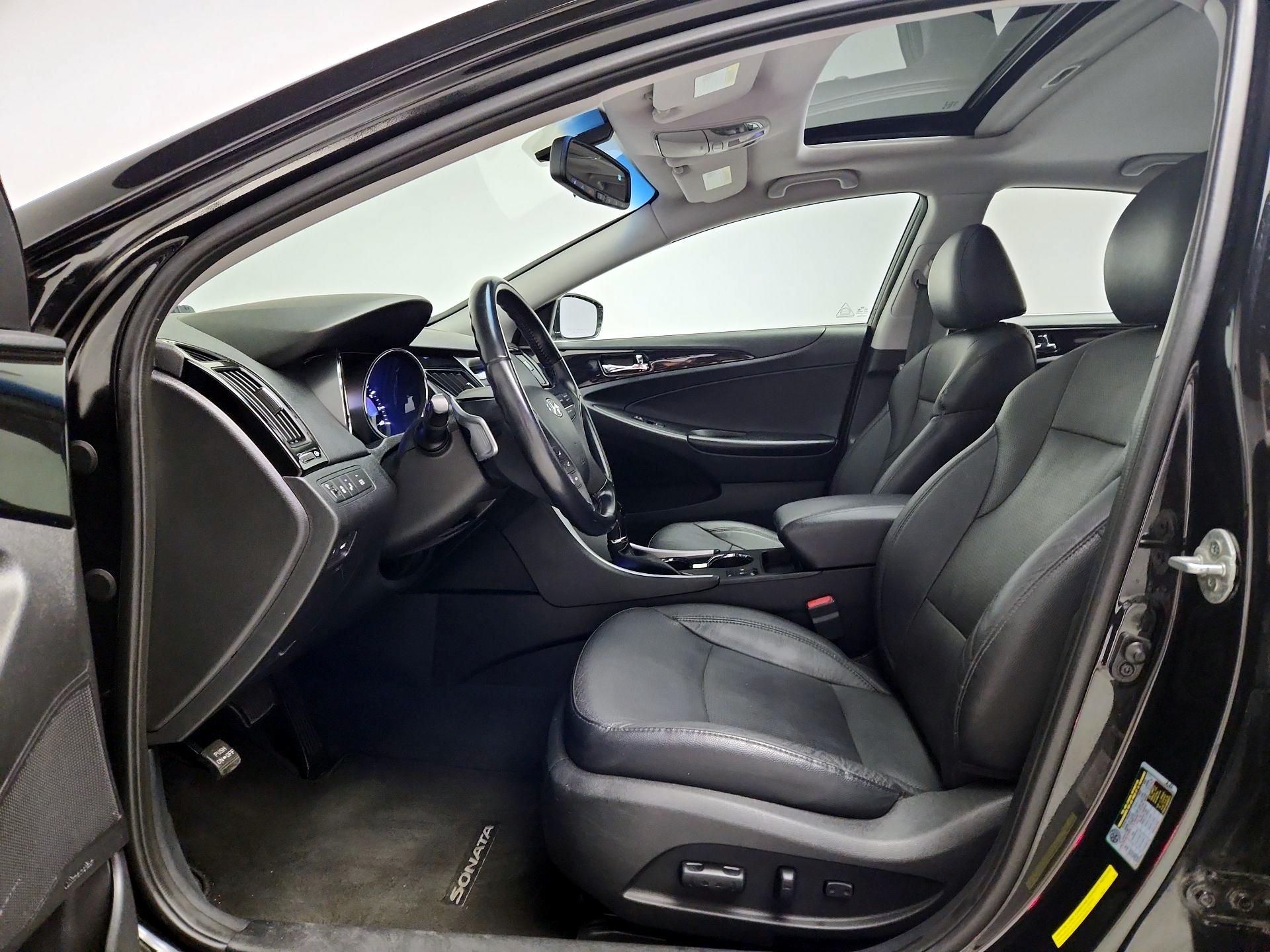 Thumbnail: 2014 Hyundai Sonata - 11