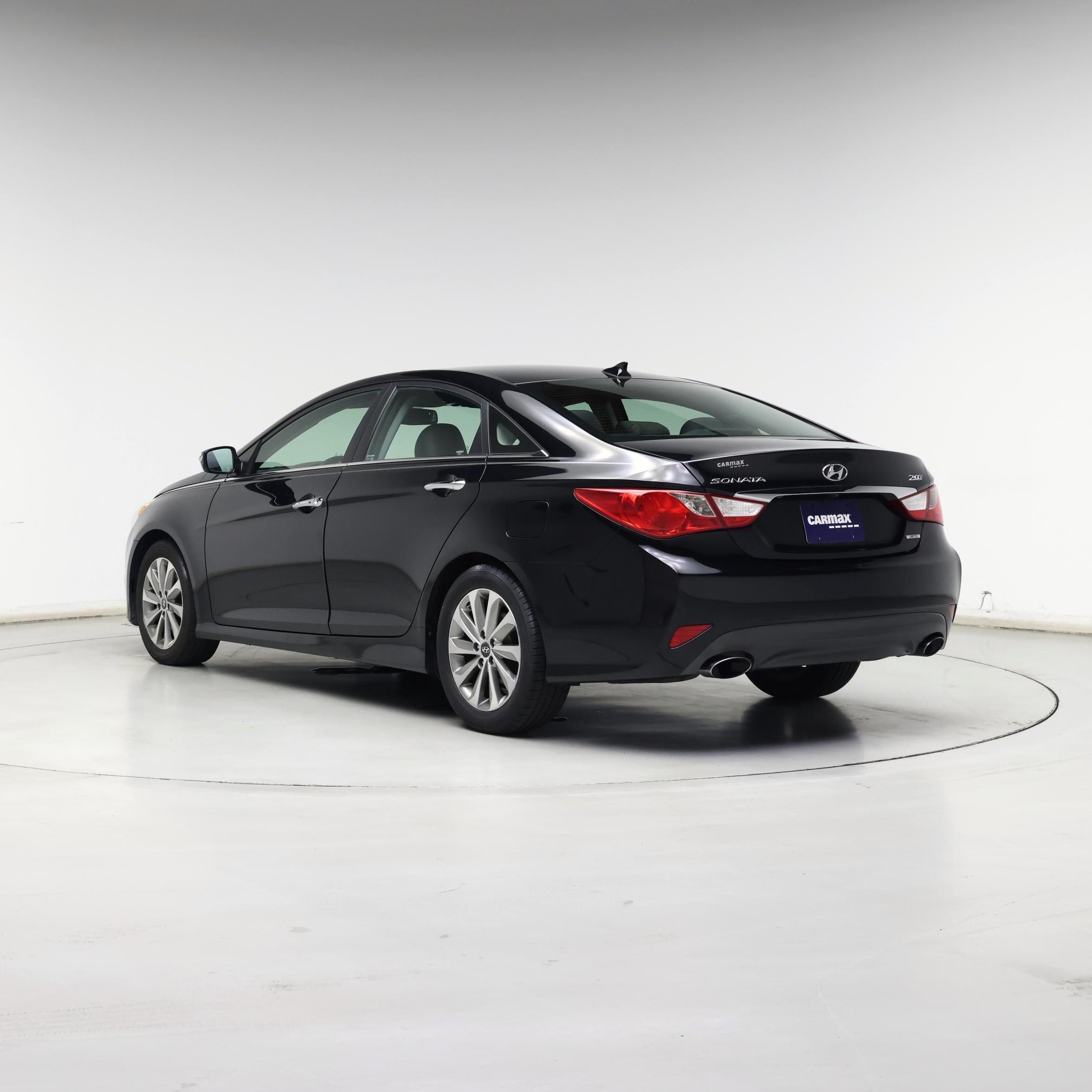 Thumbnail: 2014 Hyundai Sonata - 2