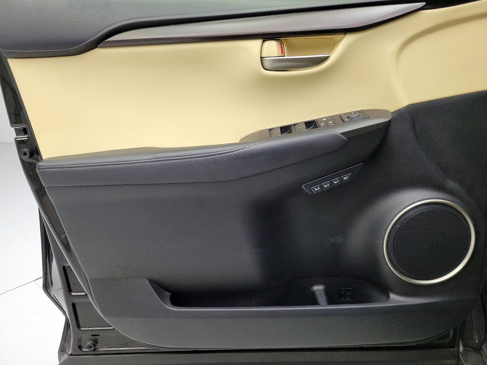2017 Lexus NX 200t - Photo 13