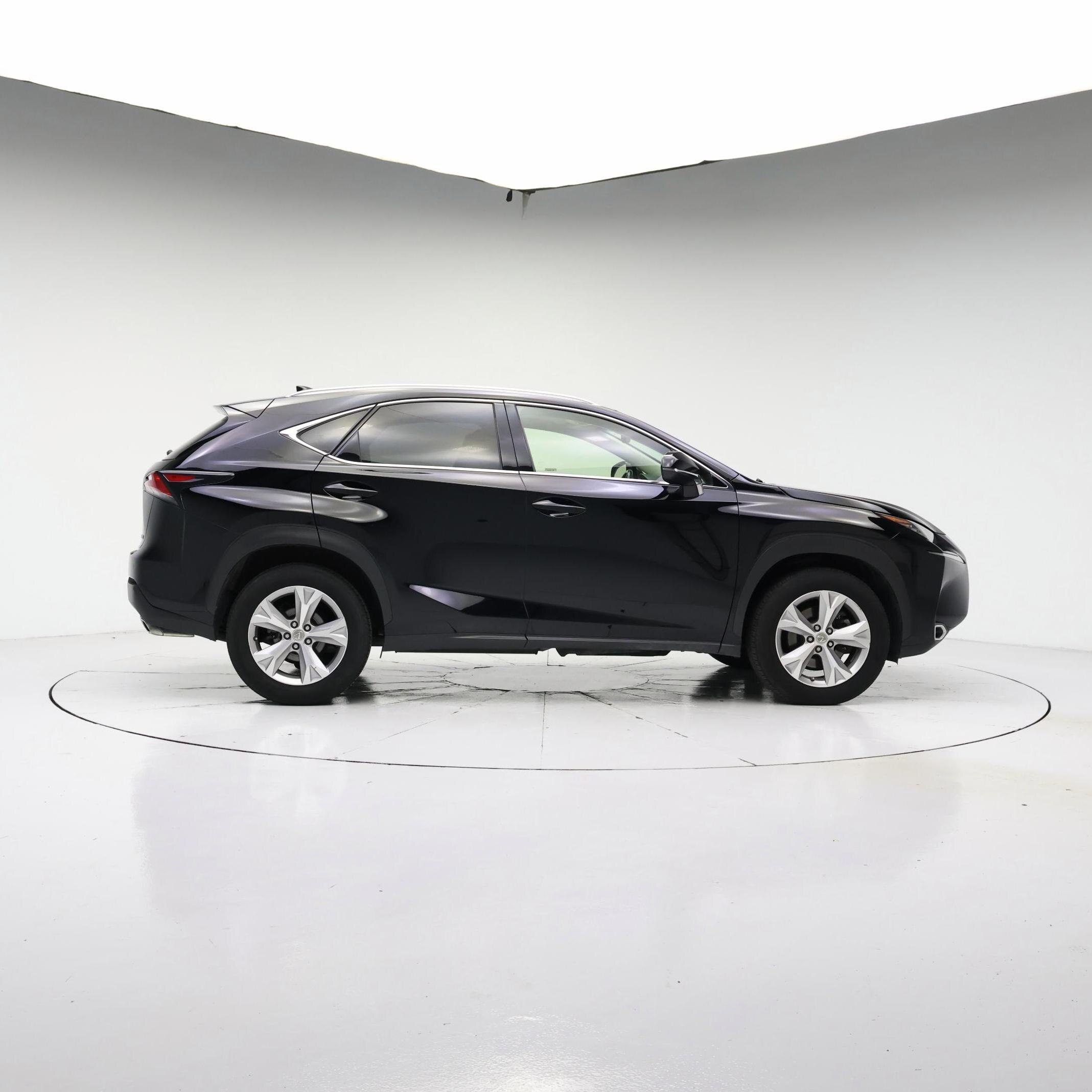 Thumbnail: 2017 Lexus NX - 3