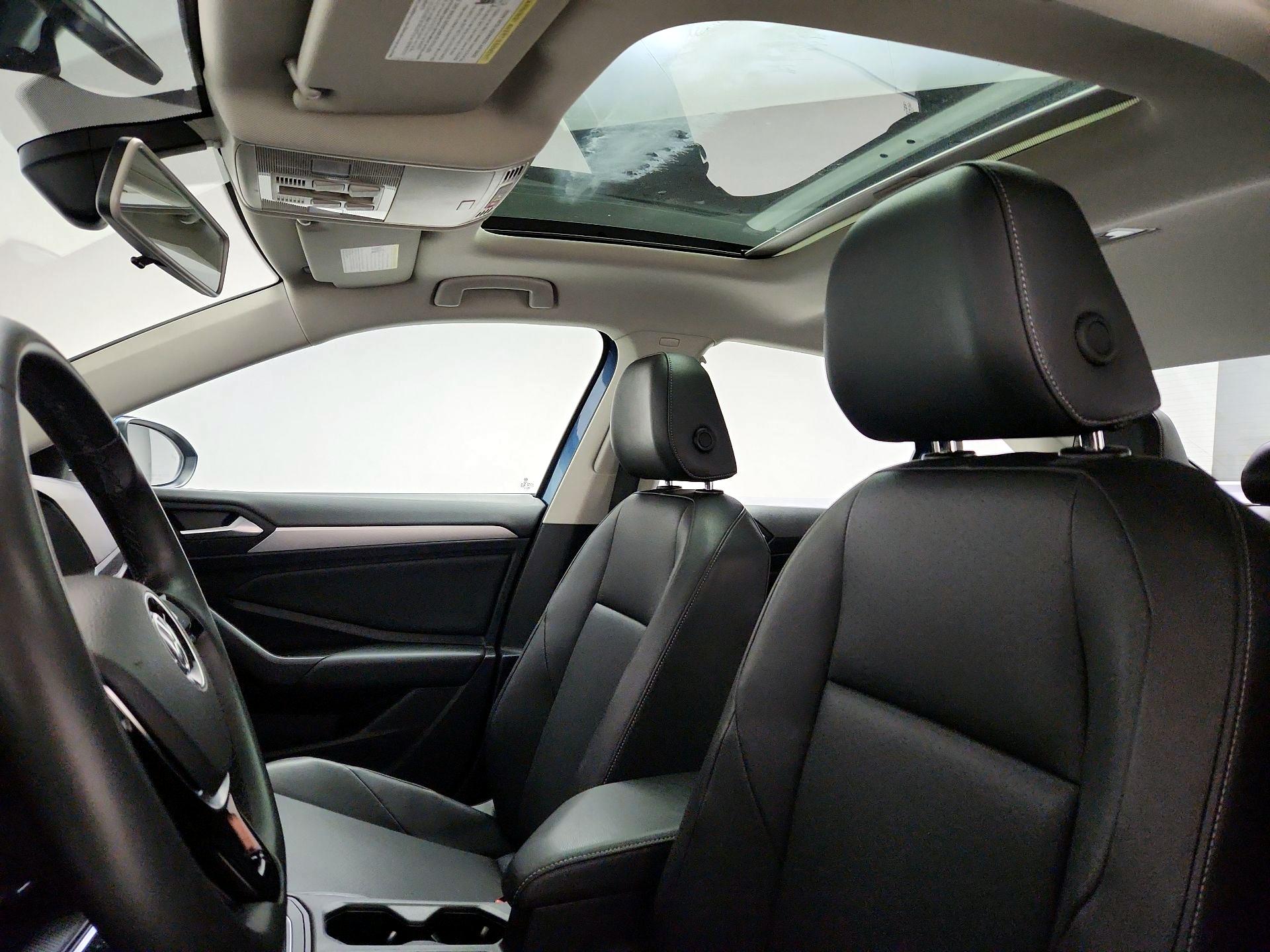 Thumbnail: 2020 Volkswagen Jetta - 19