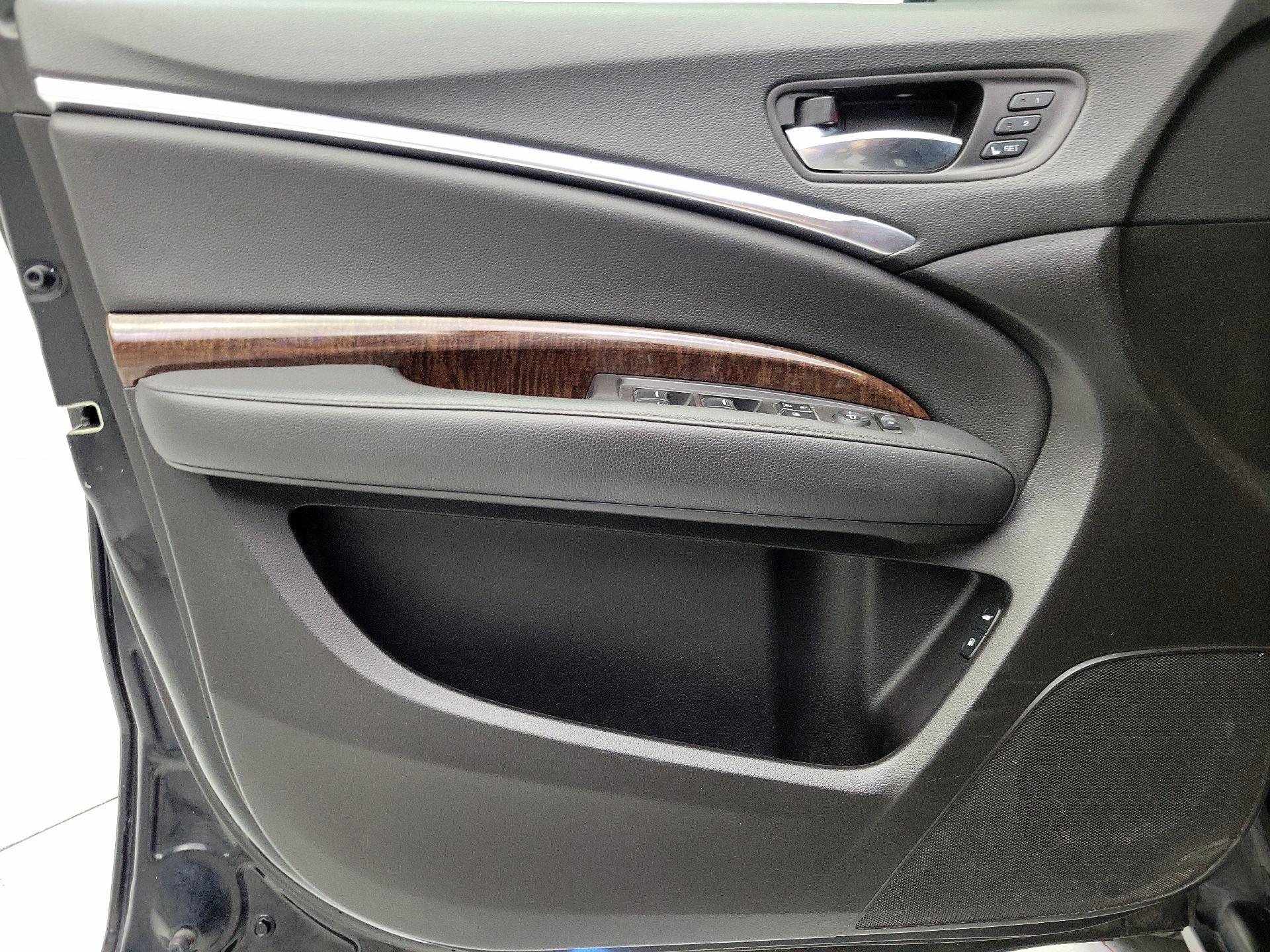 Thumbnail: 2019 Acura MDX - 12