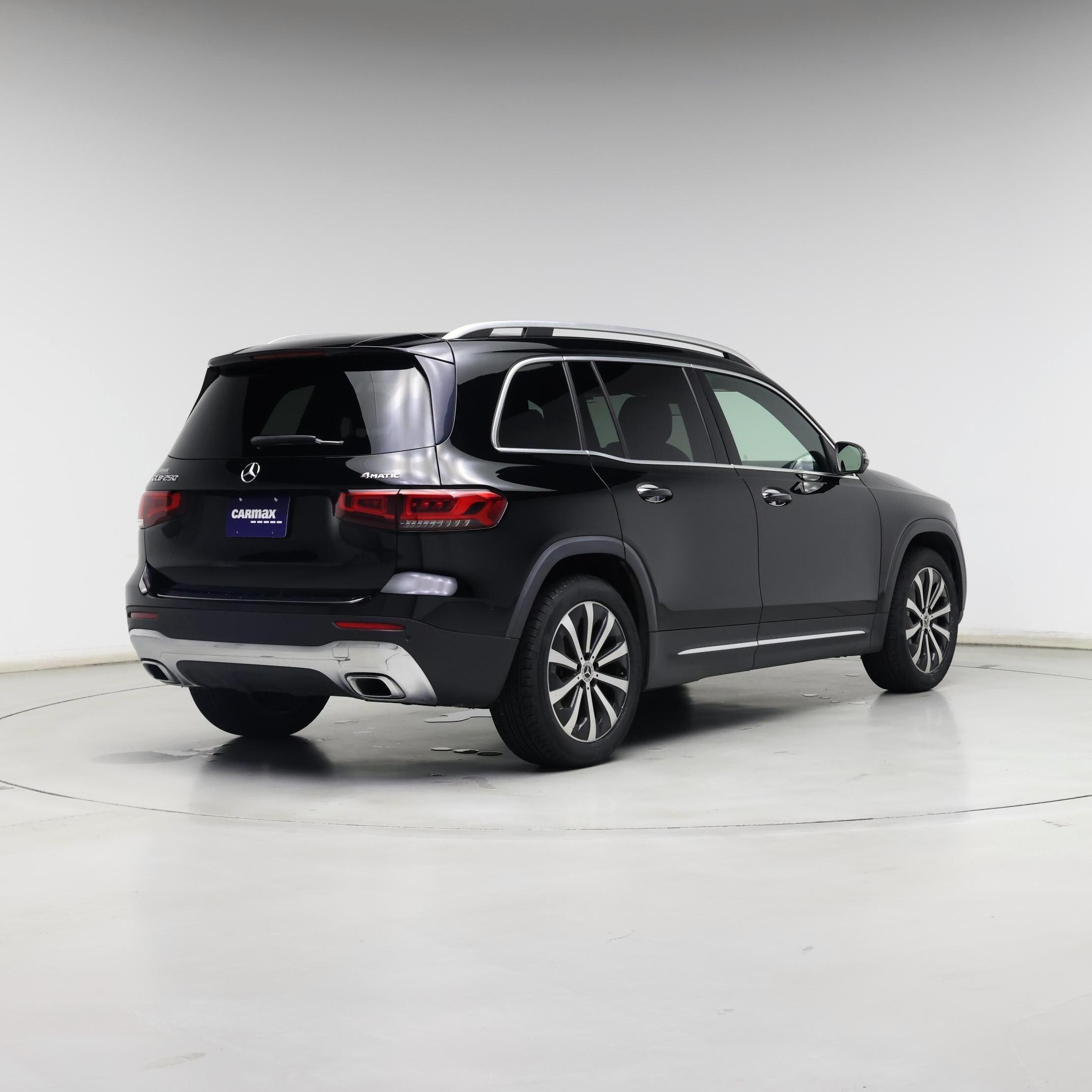 Thumbnail: 2020 Mercedes-Benz GLB - 8