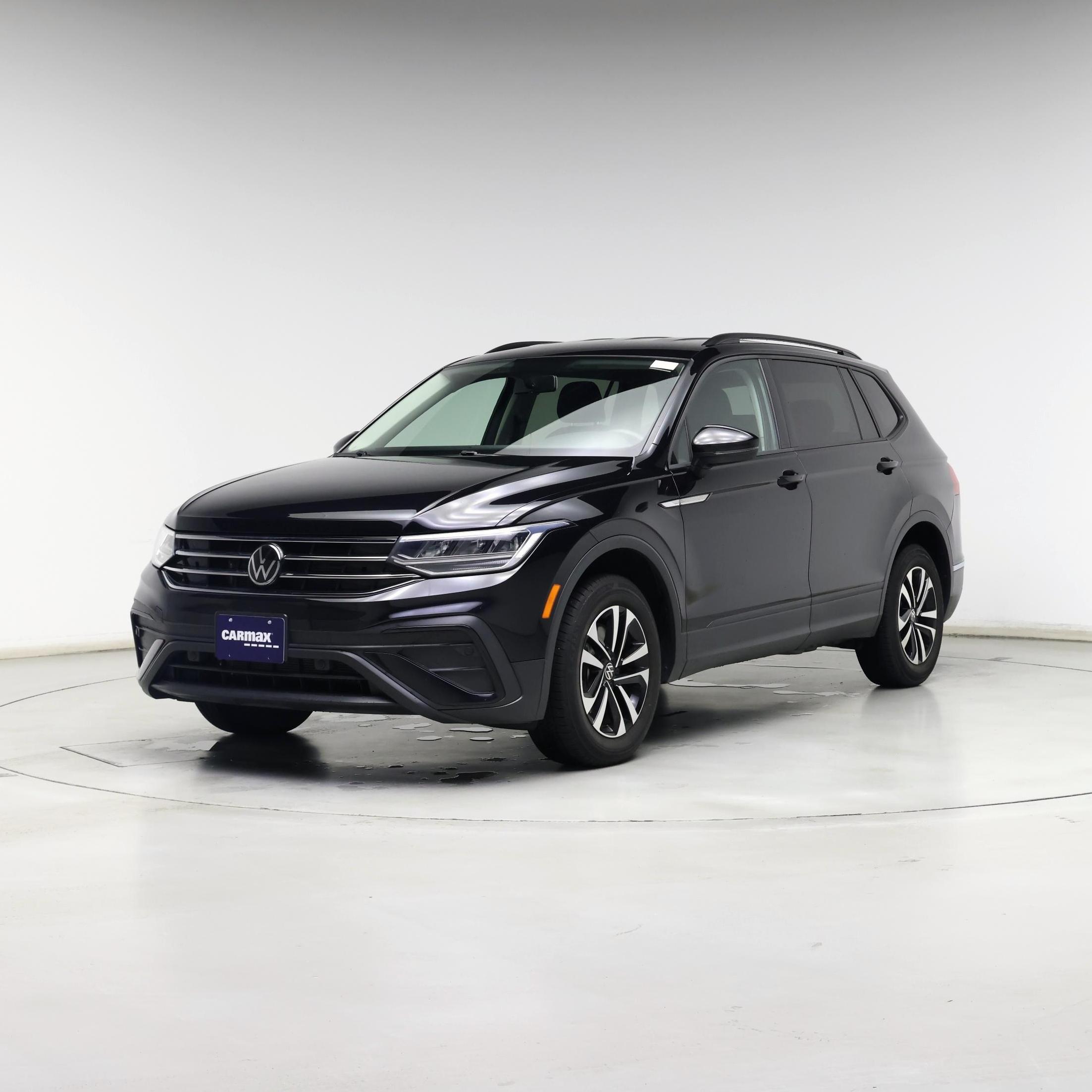 Thumbnail: 2022 Volkswagen Tiguan - 4