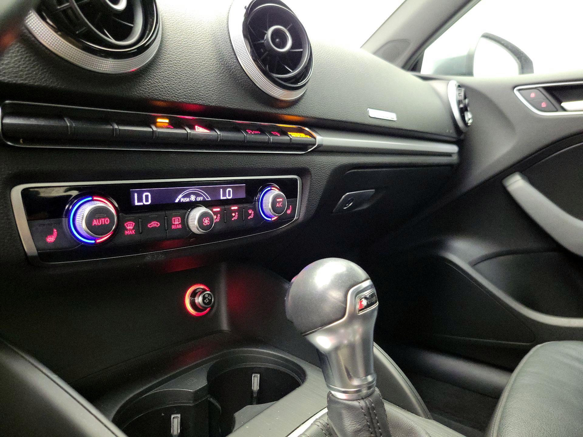 Thumbnail: 2016 Audi A3 - 16