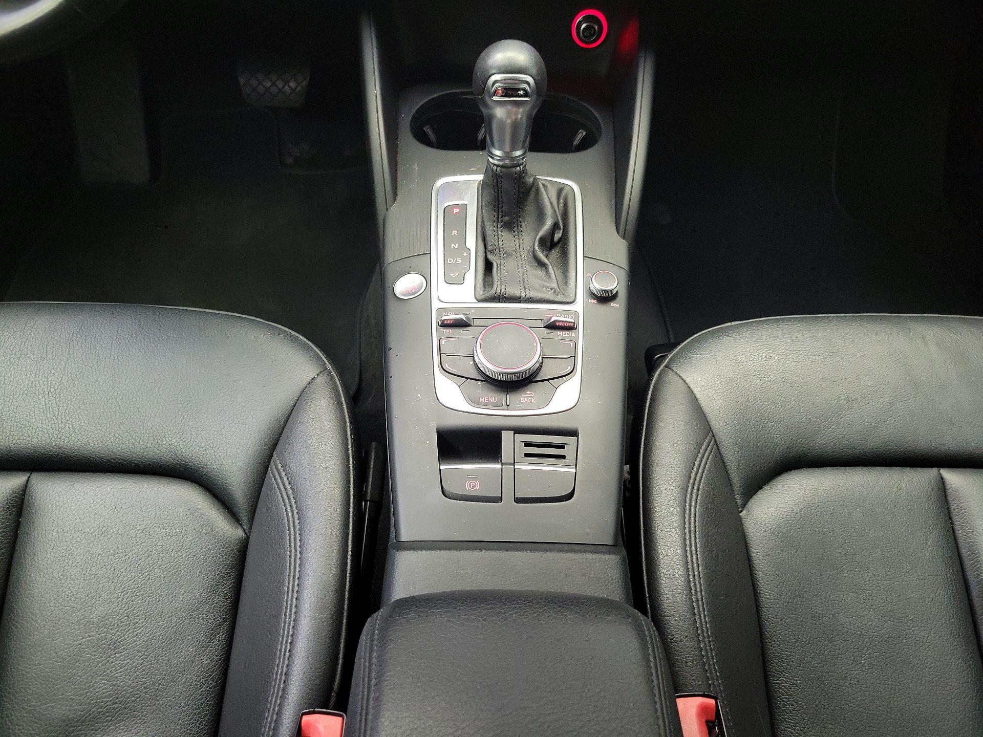 Thumbnail: 2016 Audi A3 - 17