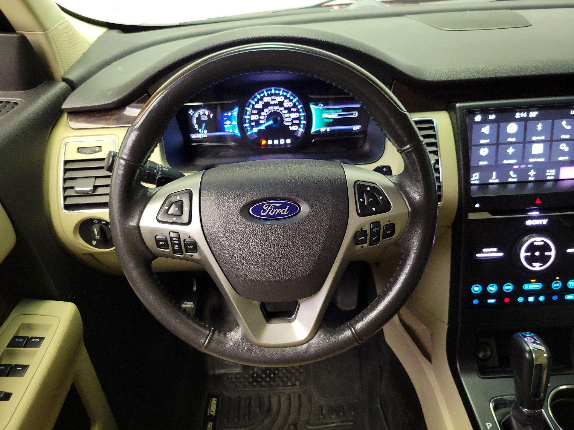 Thumbnail: 2018 Ford Flex - 10