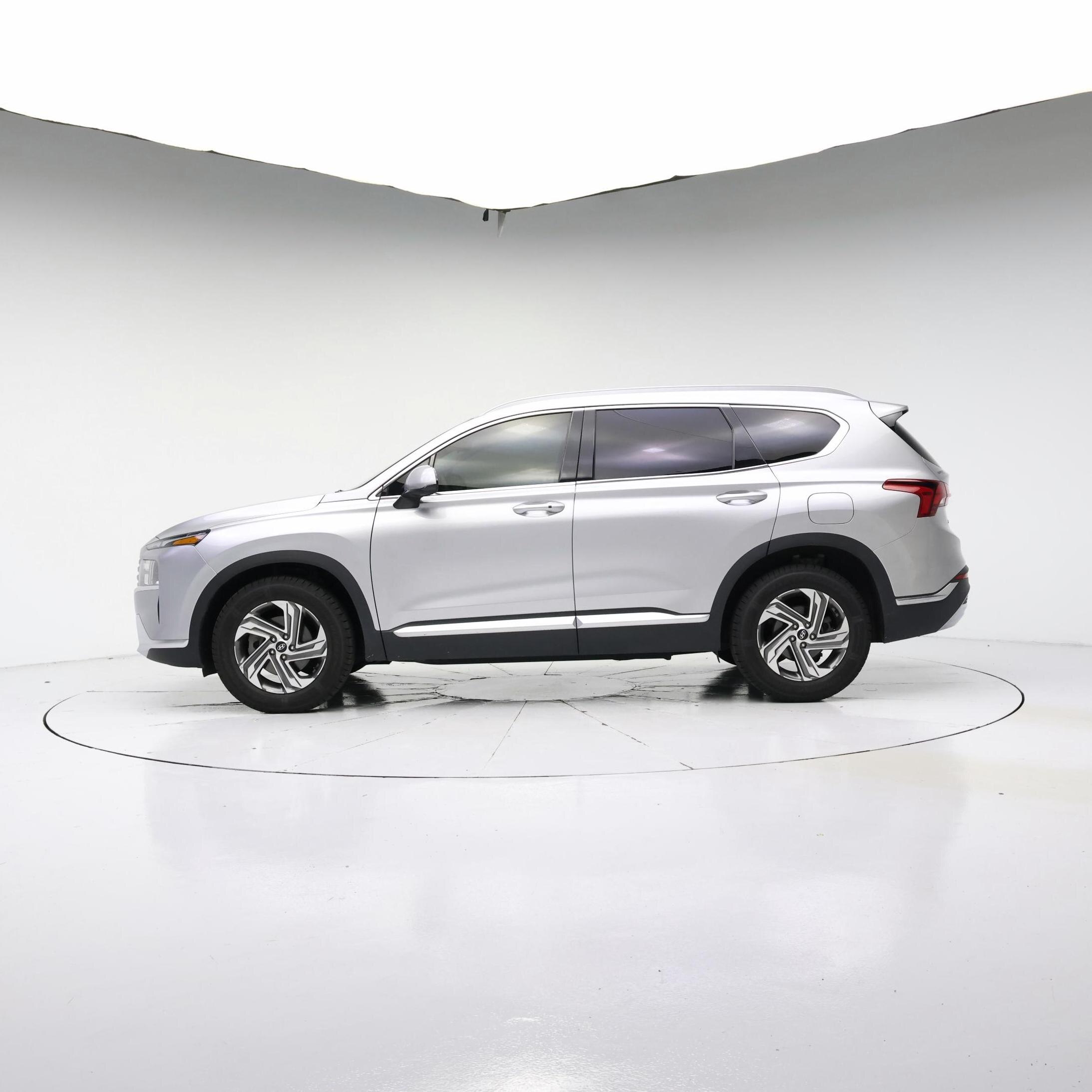 Thumbnail: 2021 Hyundai Santa Fe - 3