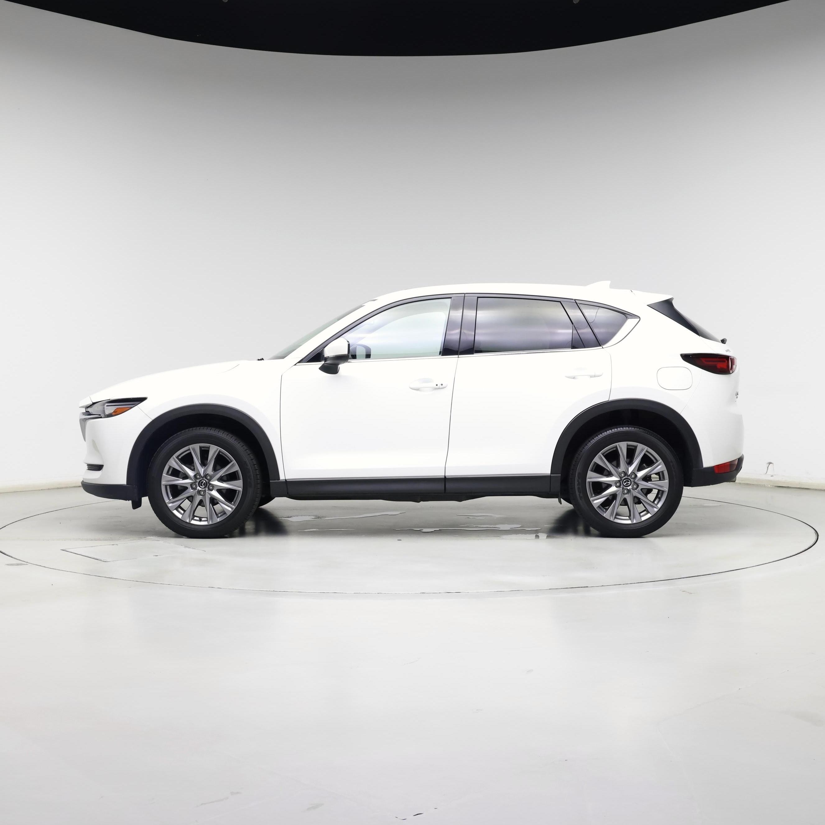 Thumbnail: 2020 Mazda CX-5 - 3