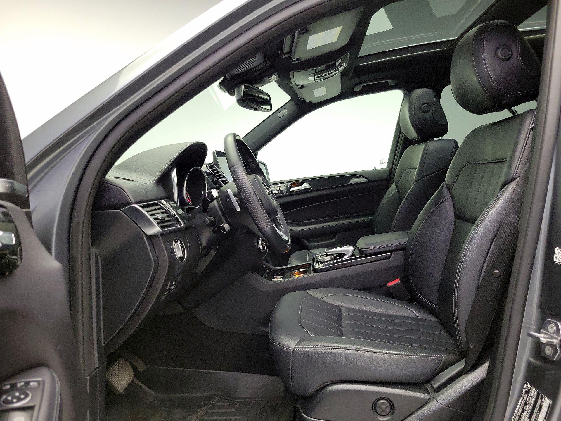 Thumbnail: 2019 Mercedes-Benz GLS - 11