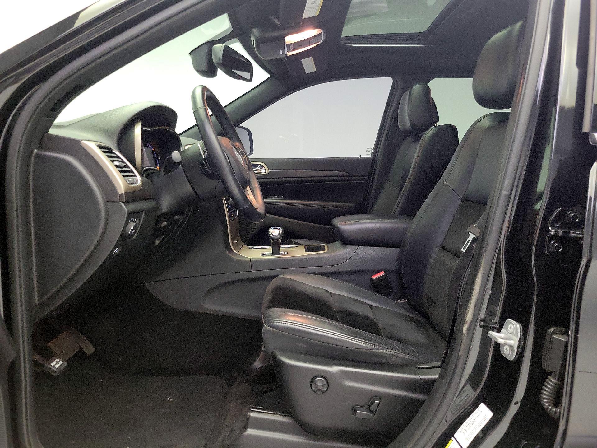 Thumbnail: 2014 Jeep Grand Cherokee - 11