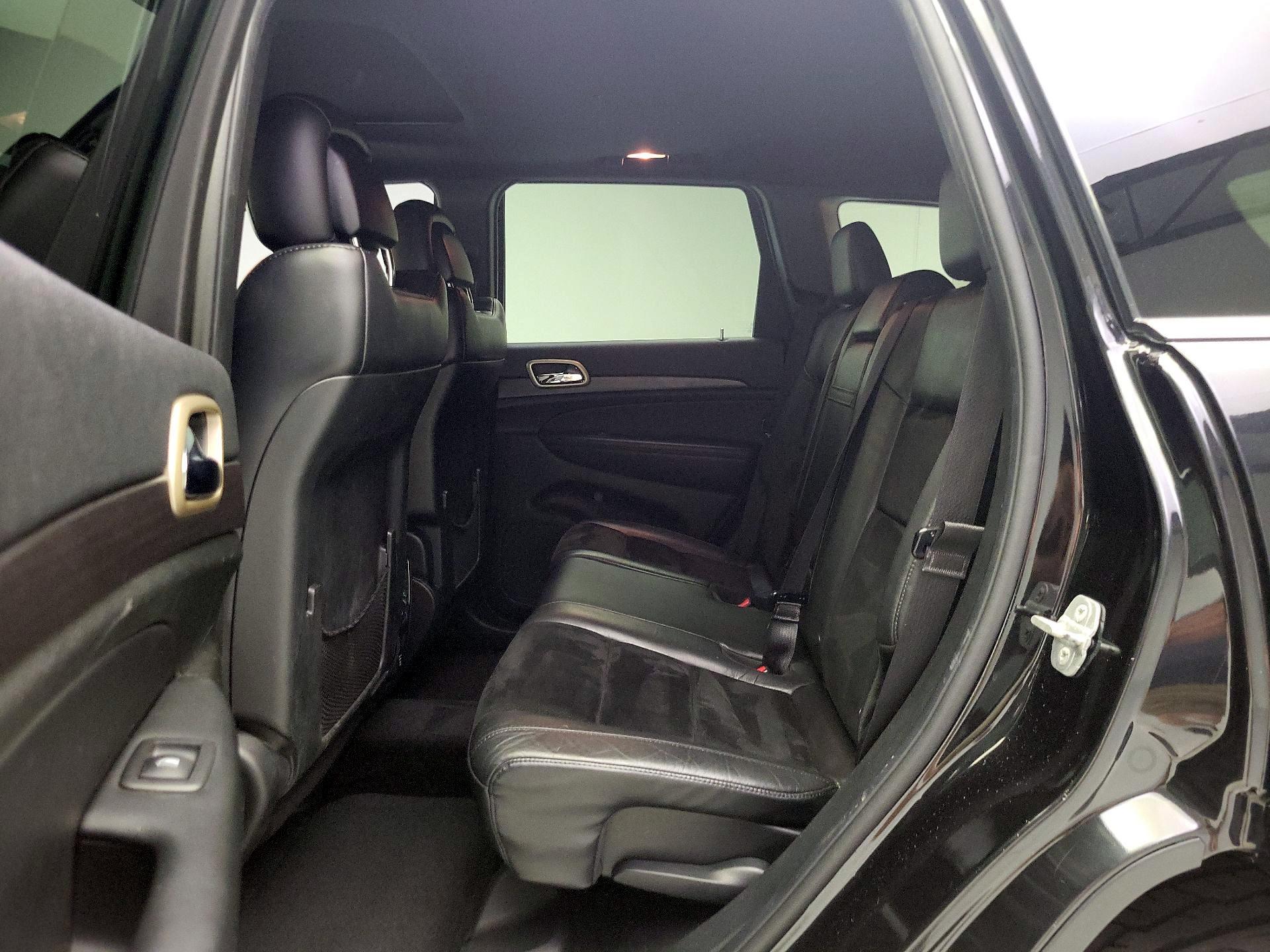 Thumbnail: 2014 Jeep Grand Cherokee - 20