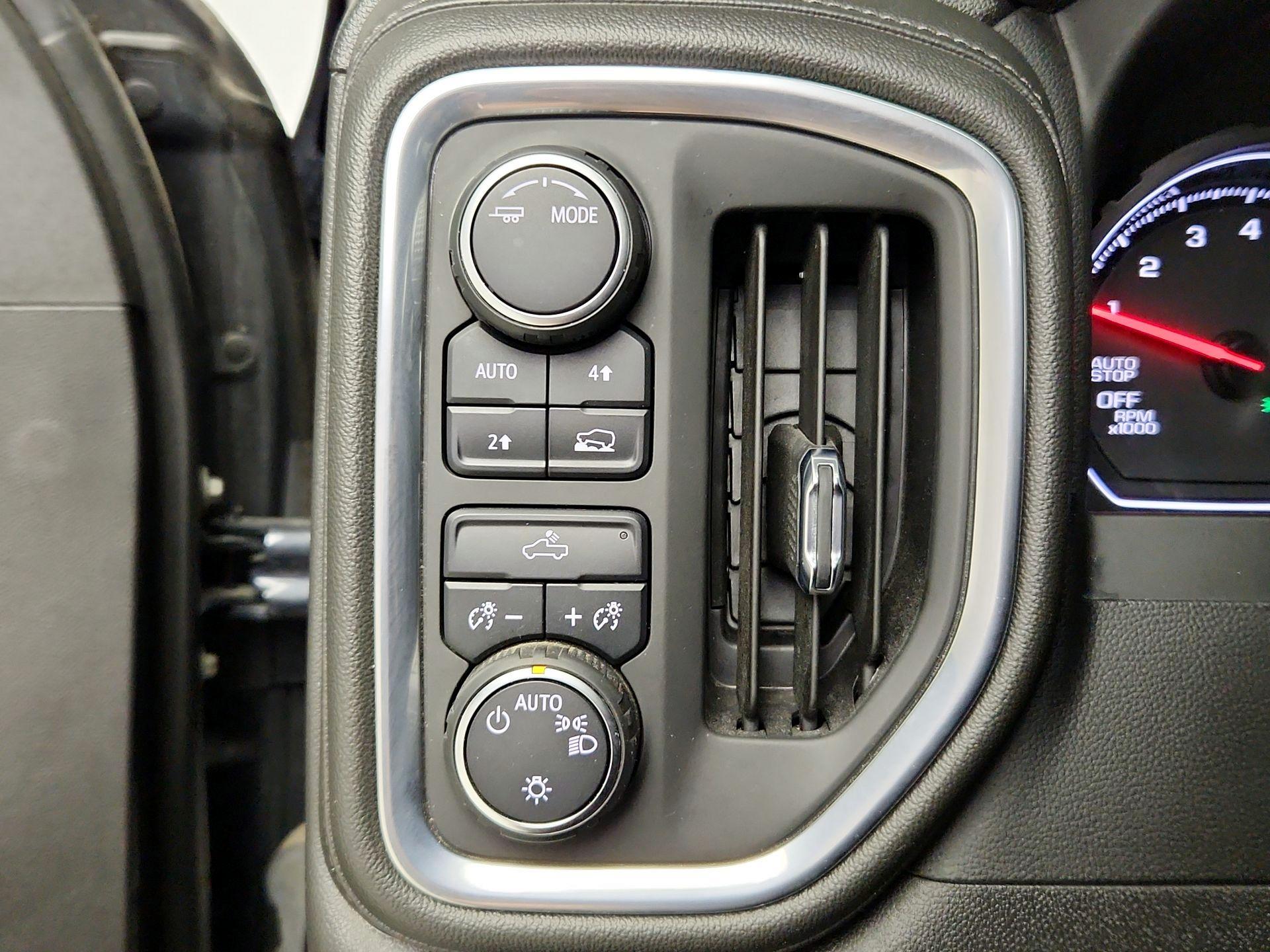 Thumbnail: 2022 Chevrolet Silverado 1500 - 13