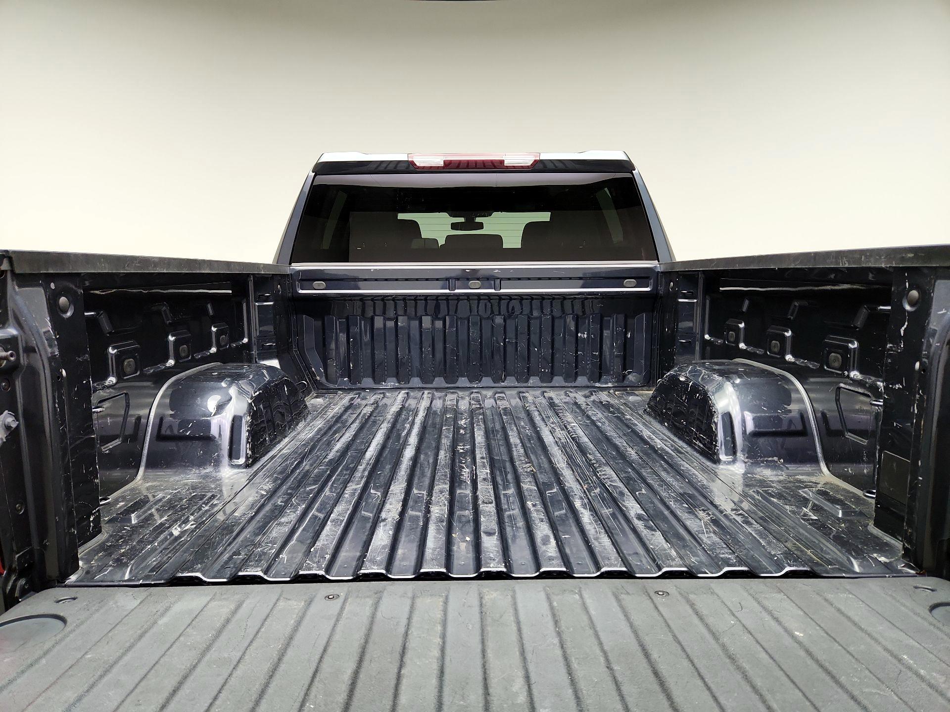 Thumbnail: 2022 Chevrolet Silverado 1500 - 20