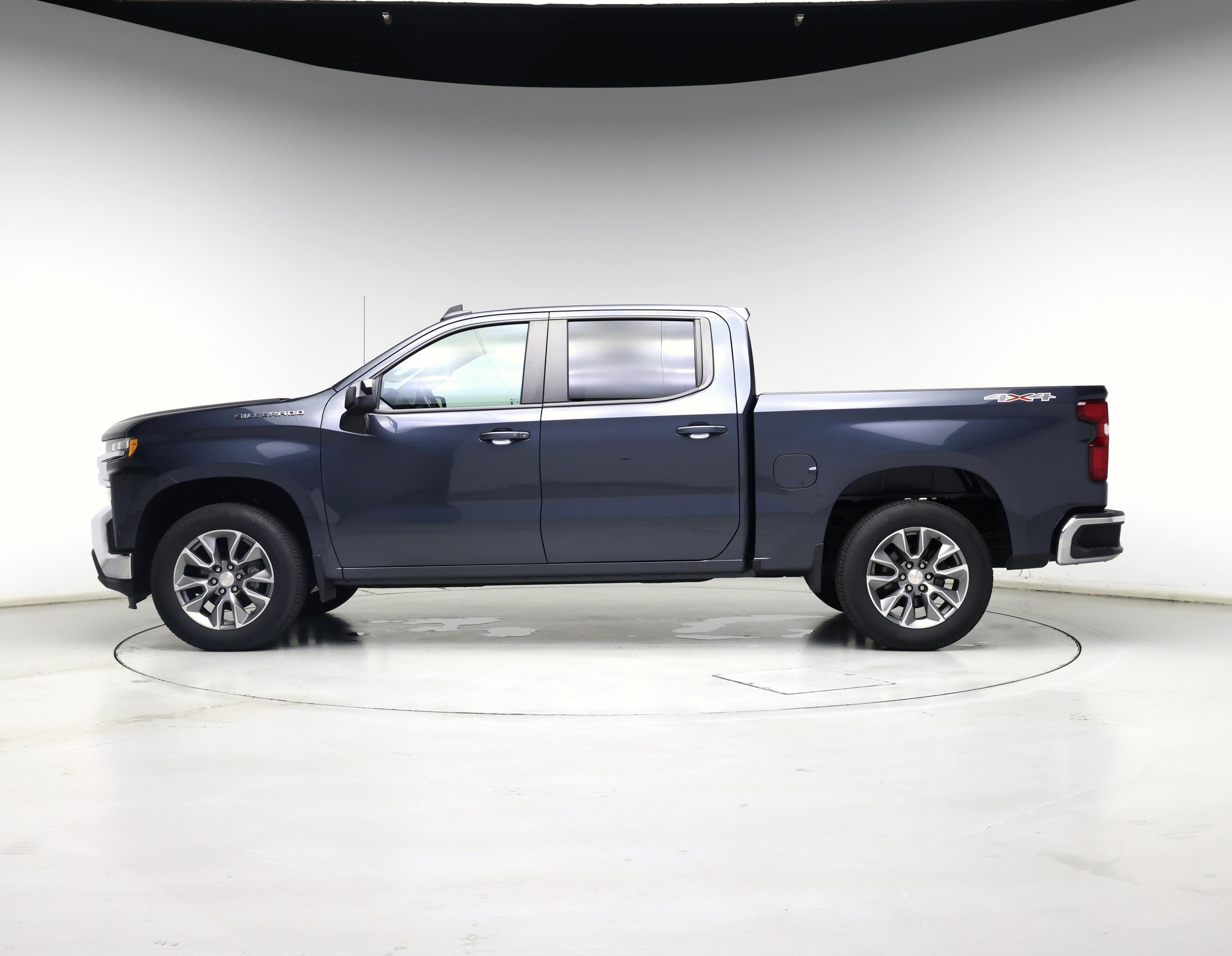 Thumbnail: 2022 Chevrolet Silverado 1500 - 3