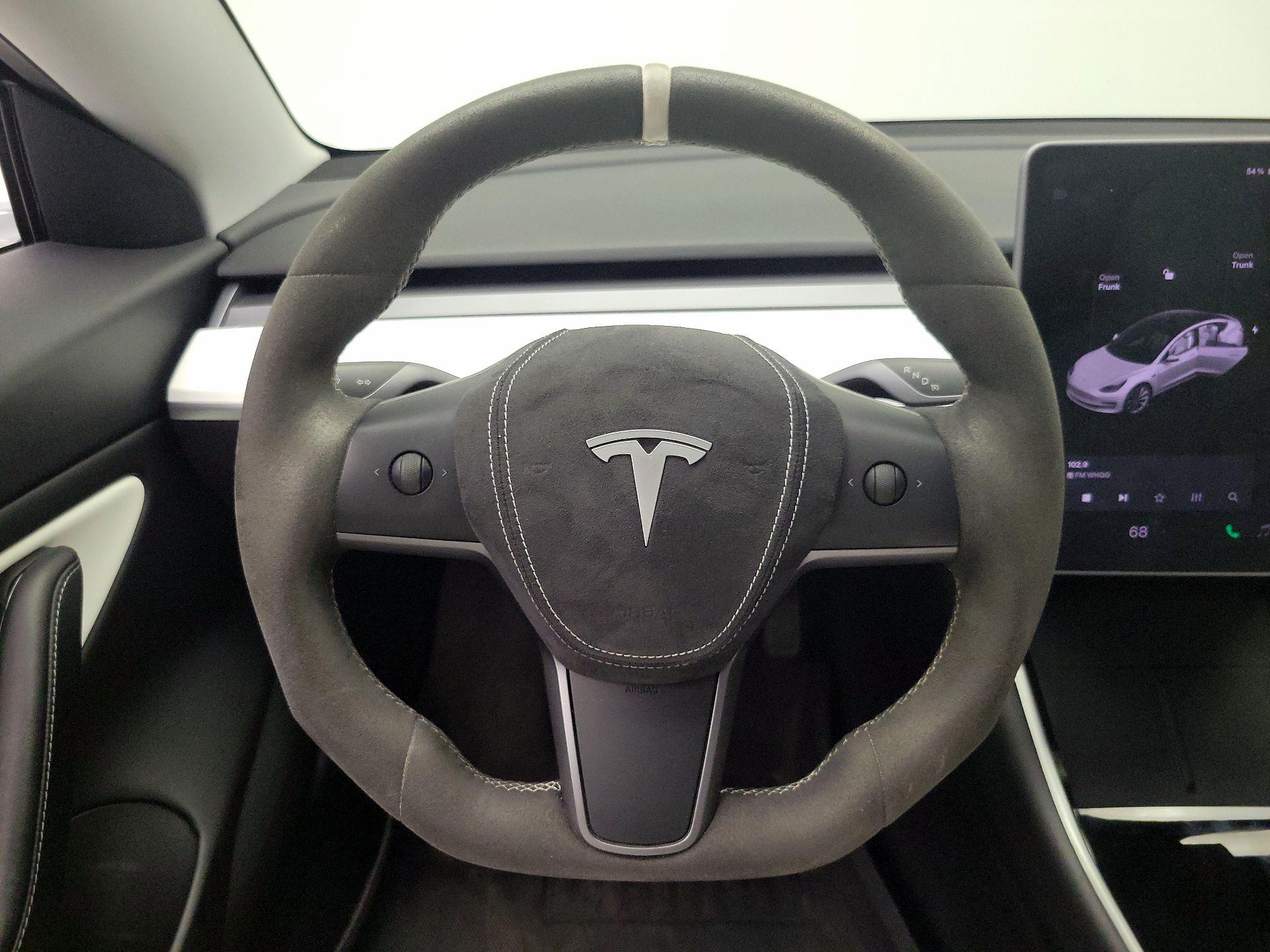 Thumbnail: 2020 Tesla Model 3 - 10