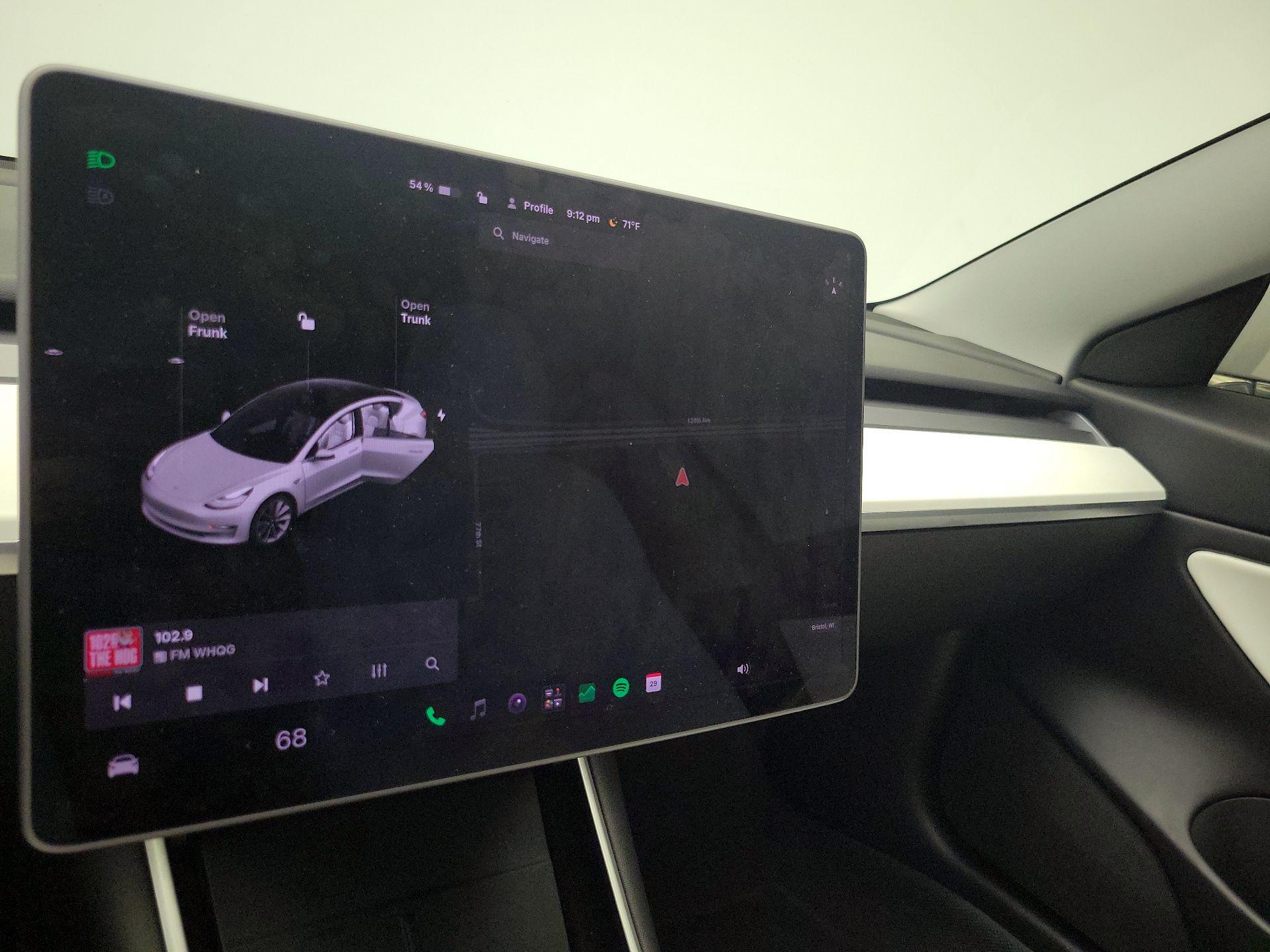 Thumbnail: 2020 Tesla Model 3 - 13