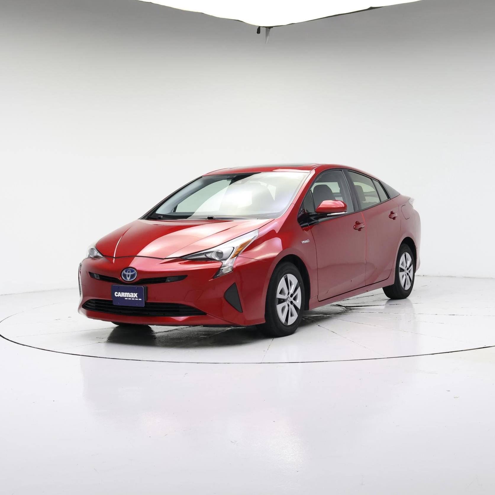 Thumbnail: 2017 Toyota Prius - 4