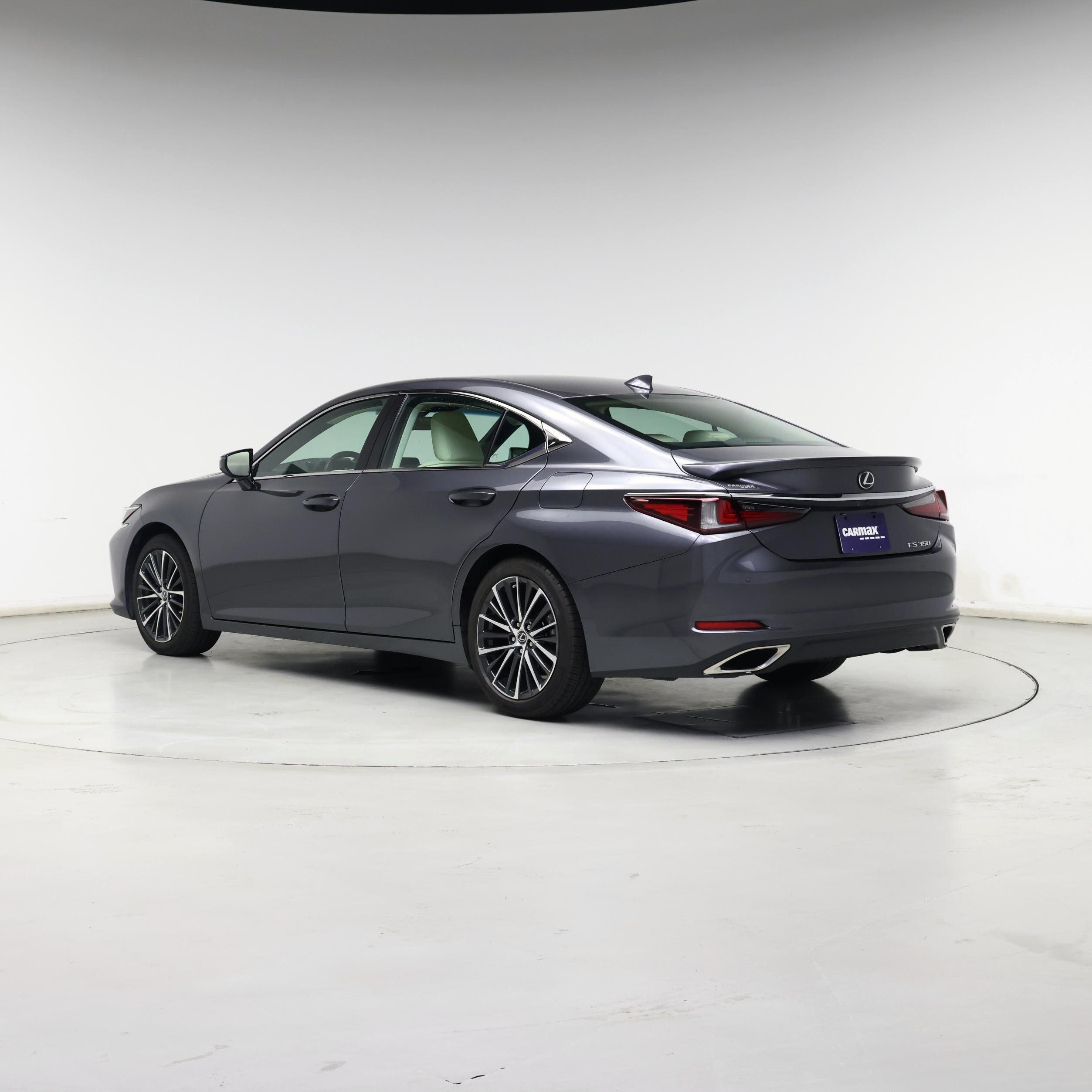 Thumbnail: 2022 Lexus ES - 2
