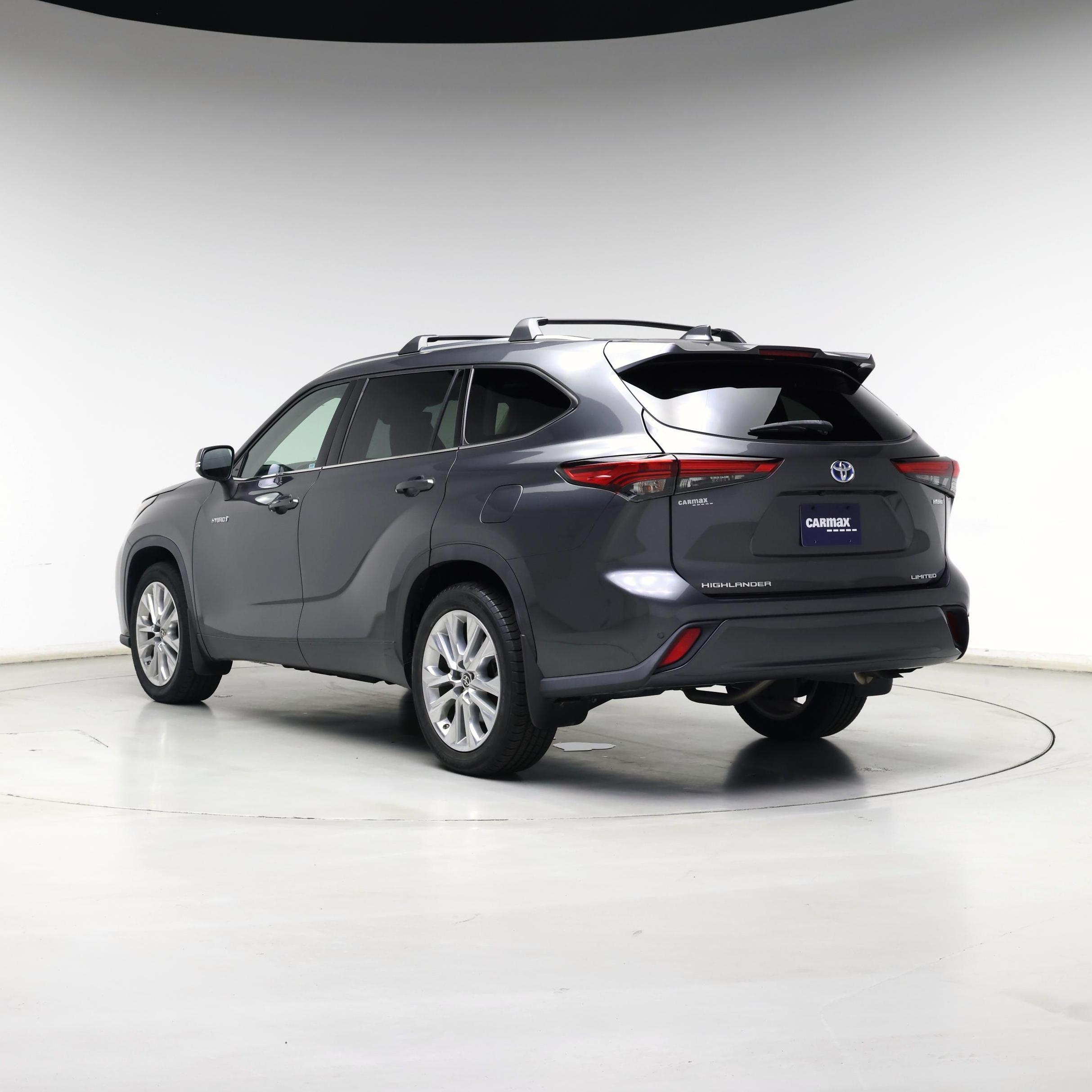 Thumbnail: 2021 Toyota Highlander - 8