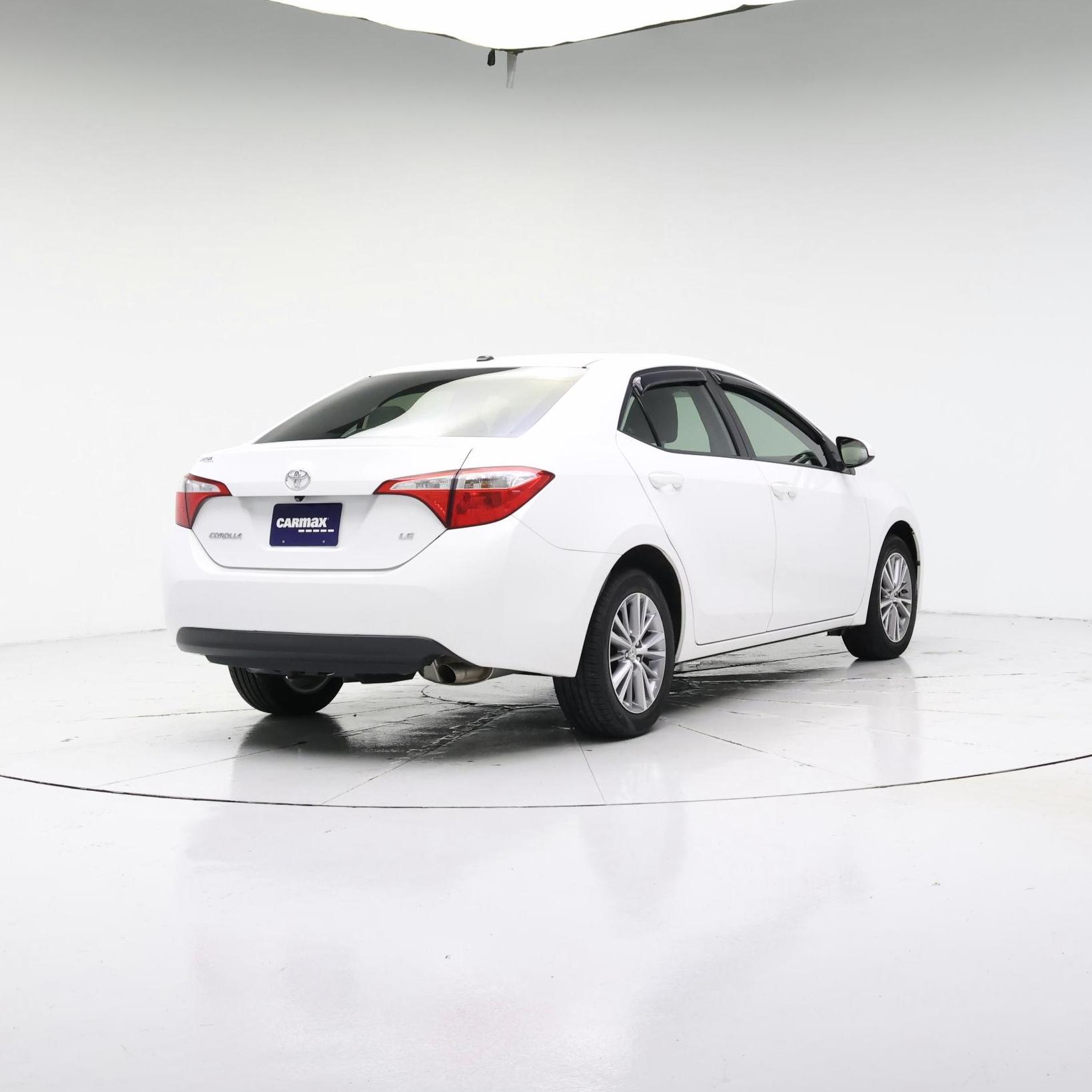 Thumbnail: 2015 Toyota Corolla - 8
