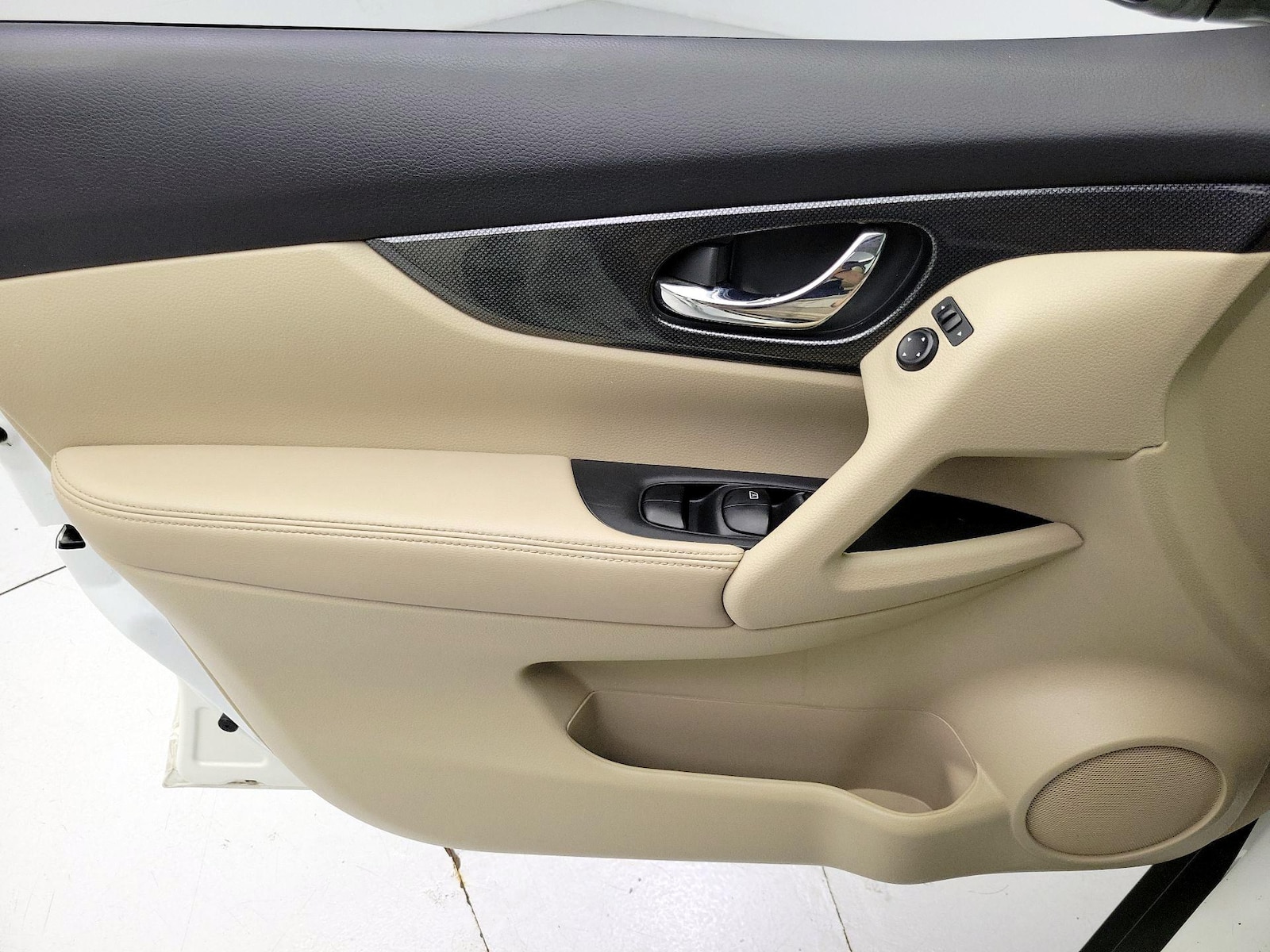 2016 Nissan Rogue SL - Photo 13