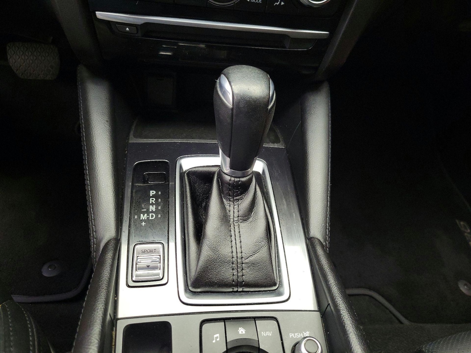 2016 Mazda MAZDA6 i Touring - Photo 19