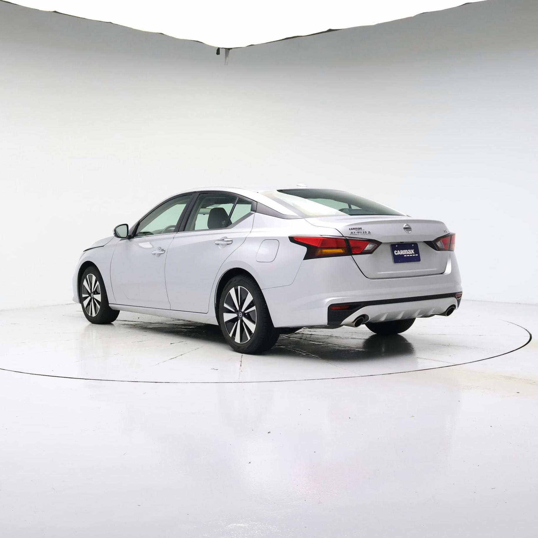 Thumbnail: 2022 Nissan Altima - 2