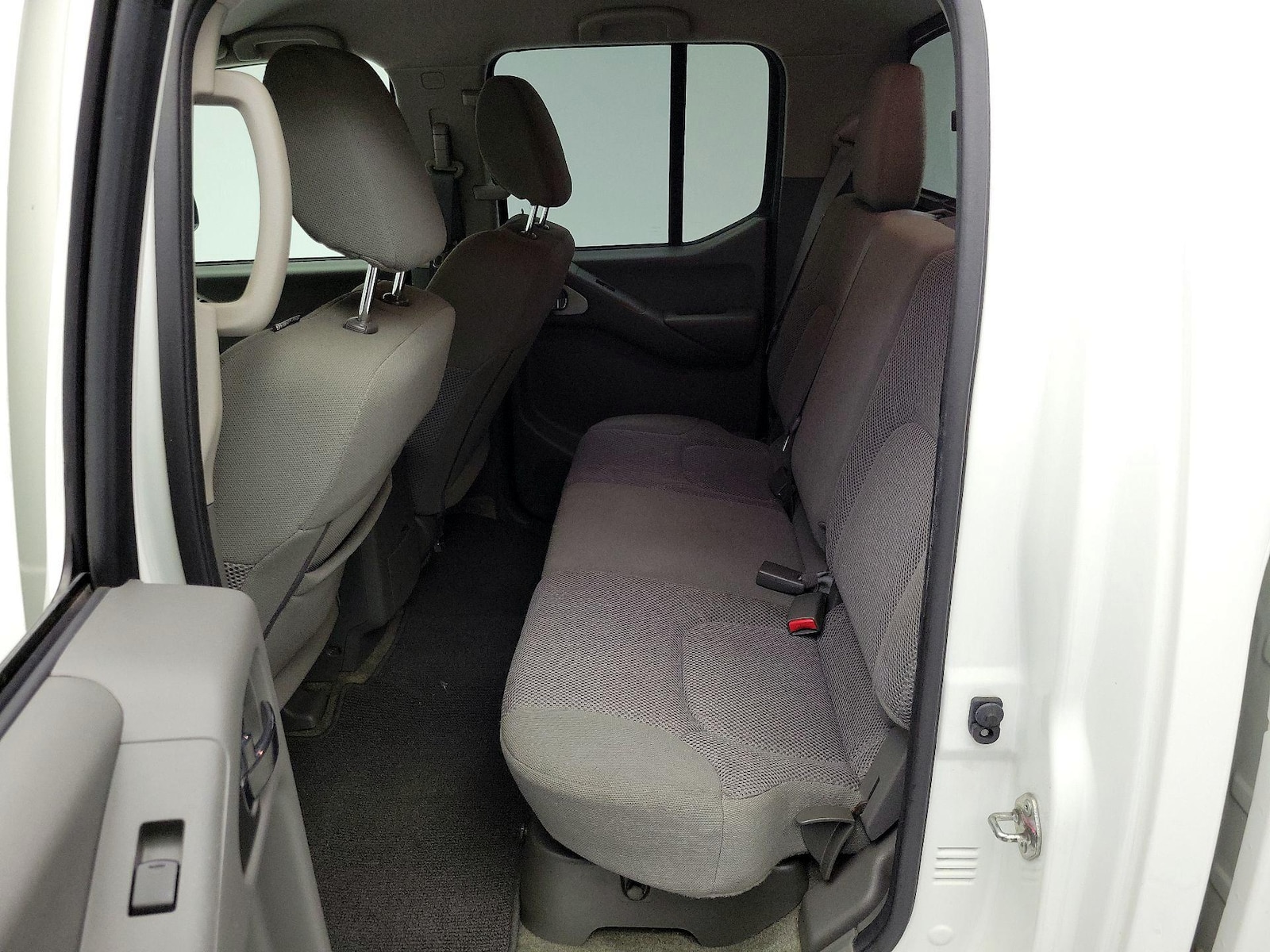 2018 Nissan Frontier SV - Photo 20