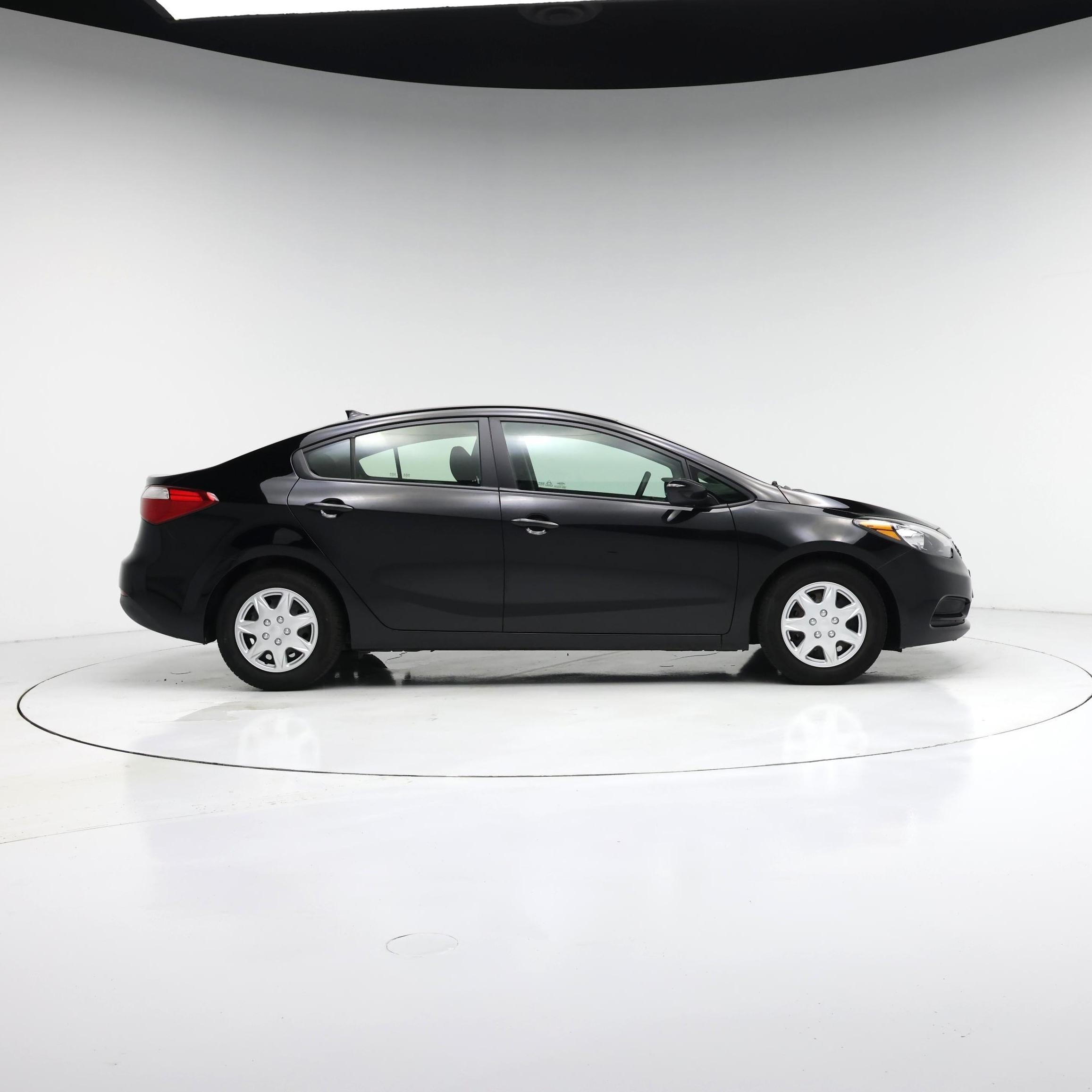 Thumbnail: 2016 Kia Forte - 7