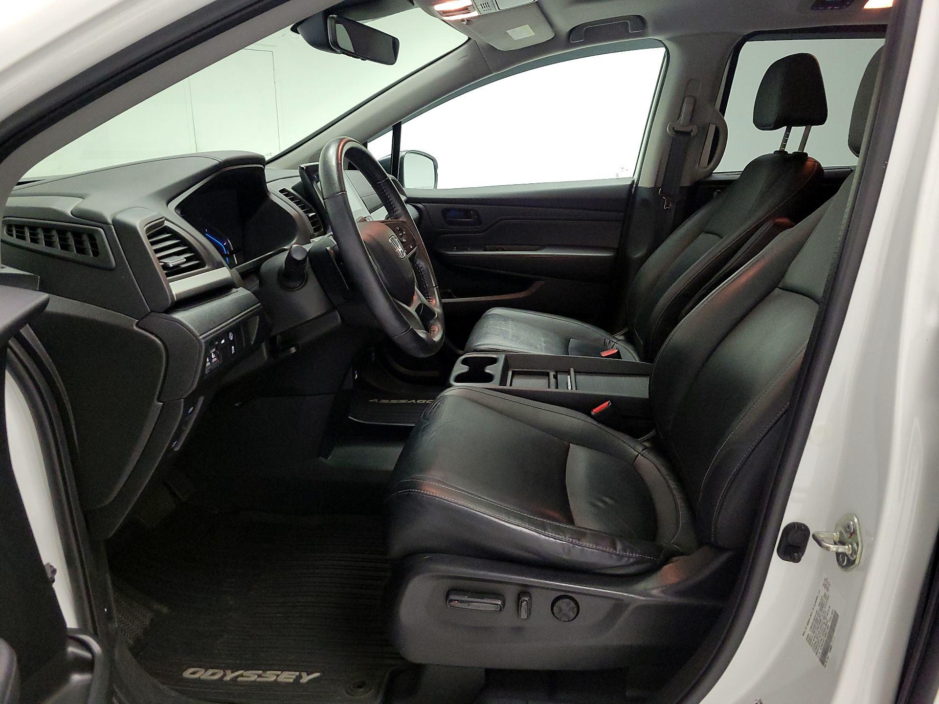 Thumbnail: 2021 Honda Odyssey - 11