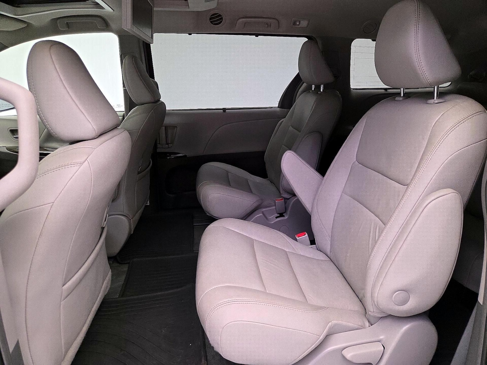 Rear Air Conditioning
