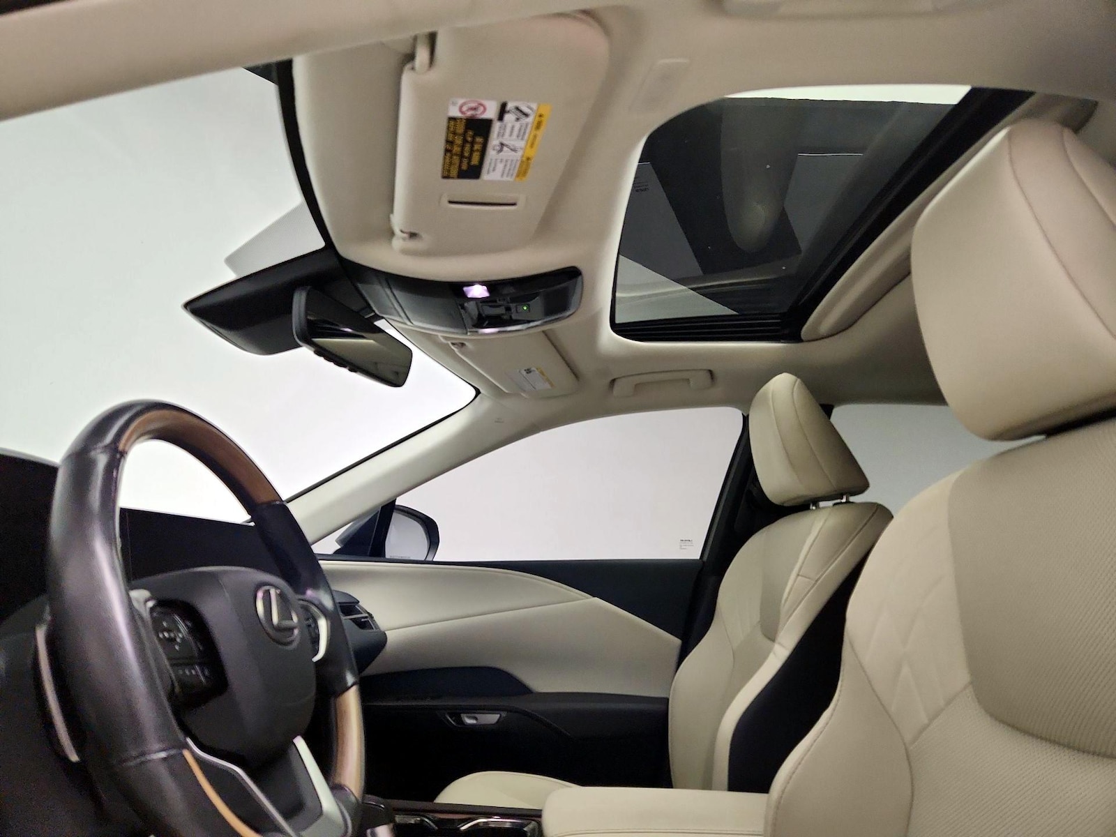 Sunroof(s) & Overhead Airbags