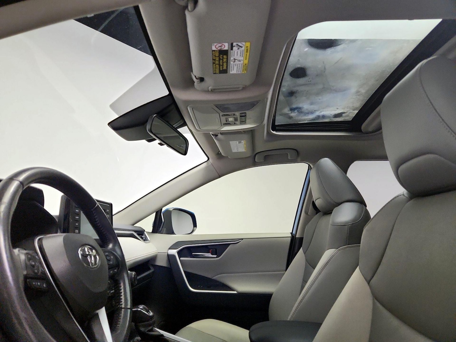 Sunroof(s) & Overhead Airbags