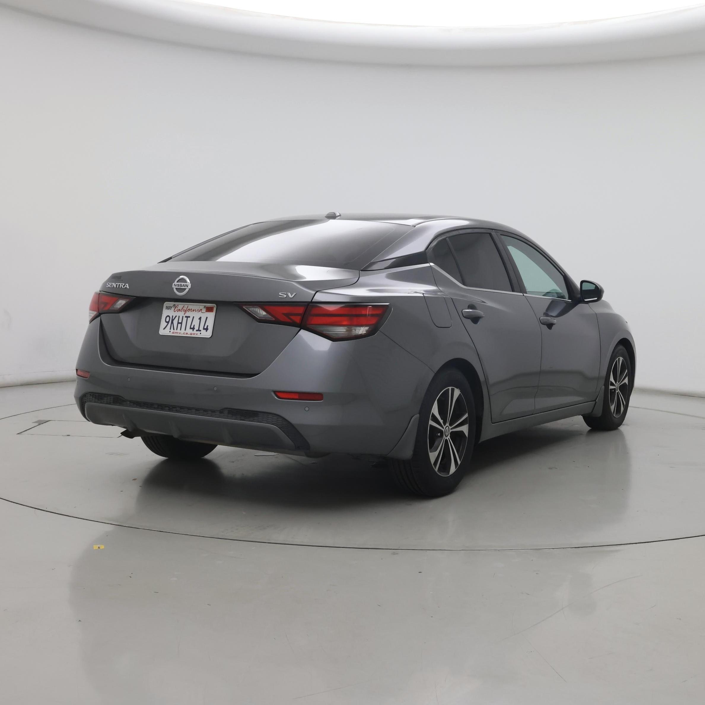 Thumbnail: 2017 Nissan Sentra - 8