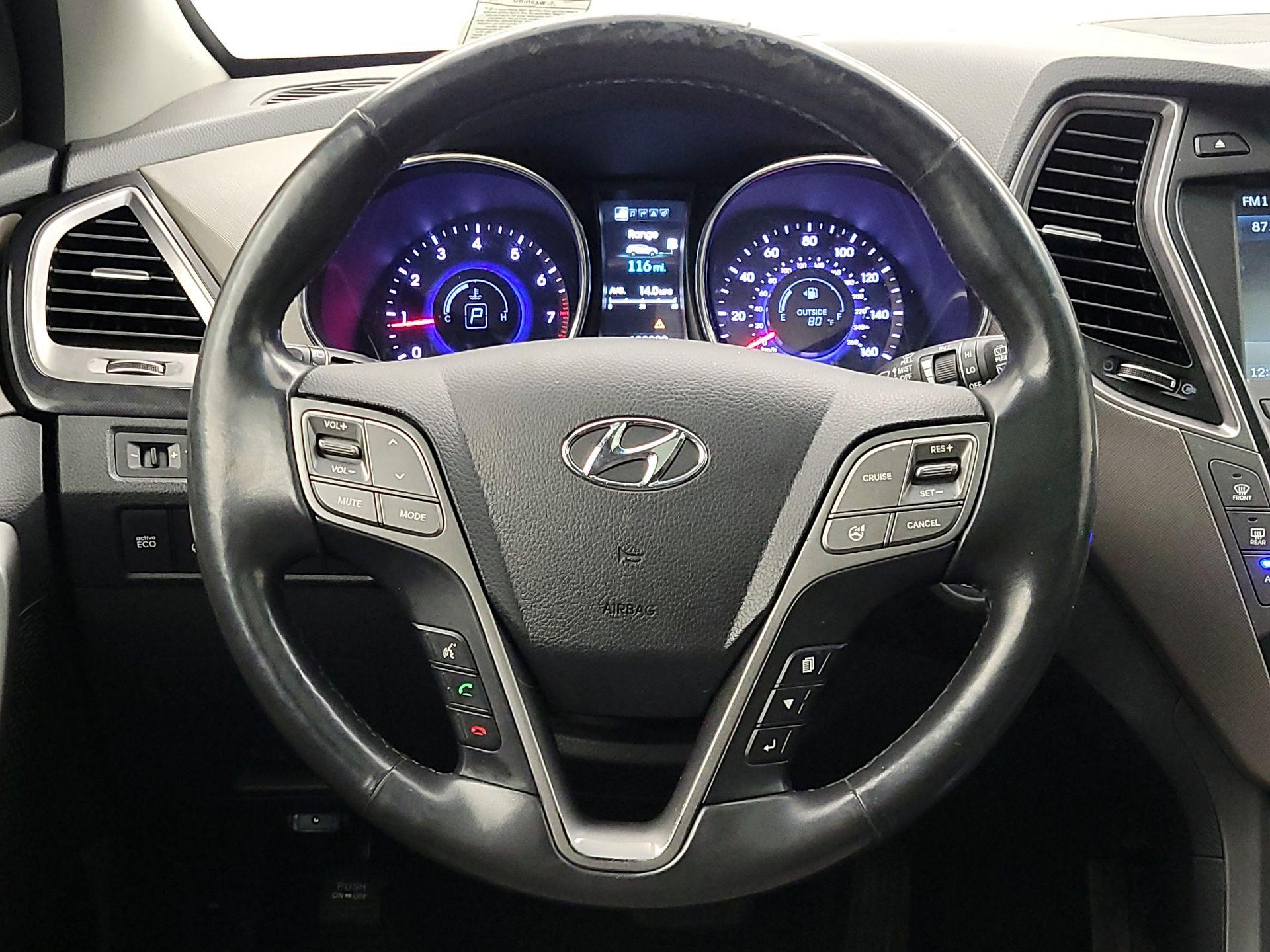 Thumbnail: 2015 Hyundai Santa Fe - 10