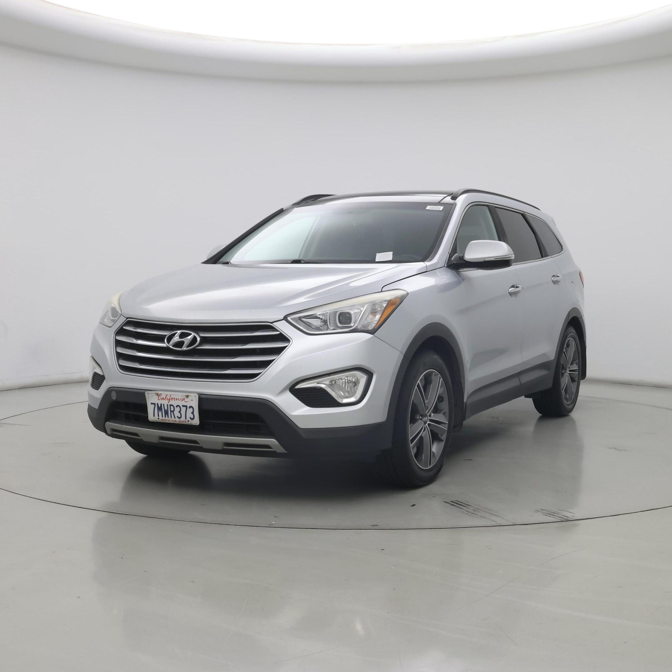 Thumbnail: 2015 Hyundai Santa Fe - 4