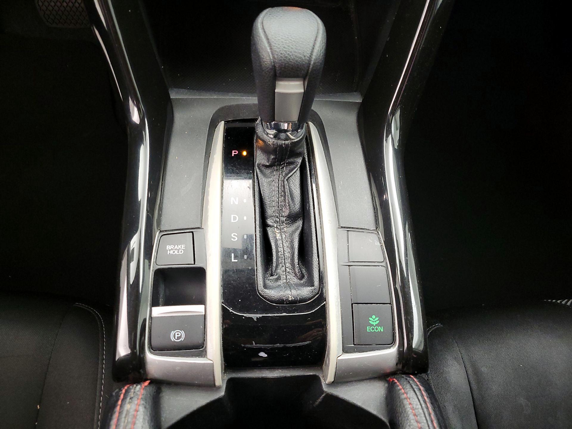 Thumbnail: 2016 Honda Civic - 17