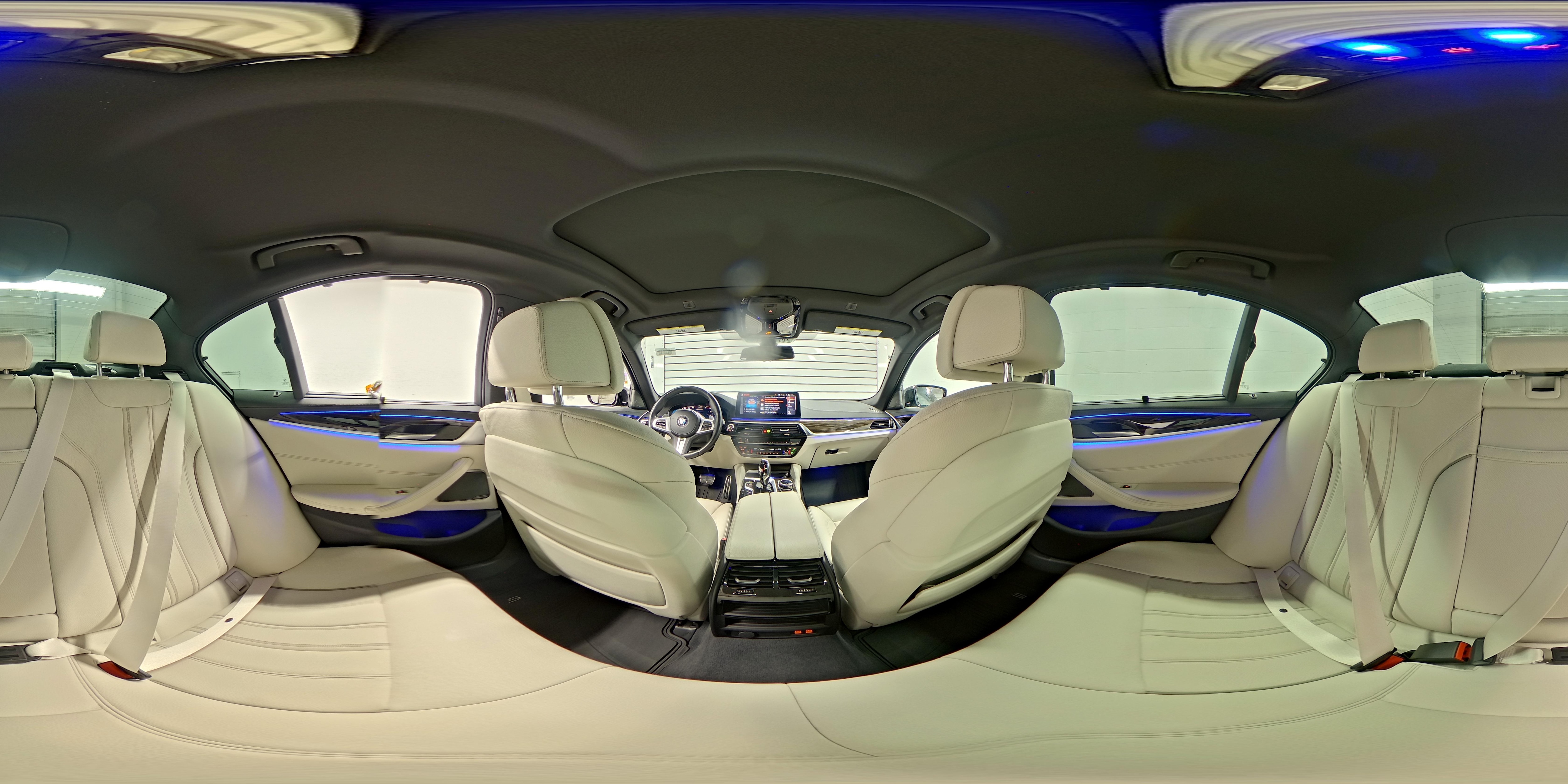 2023 BMW 5 Series M550i - Photo 21