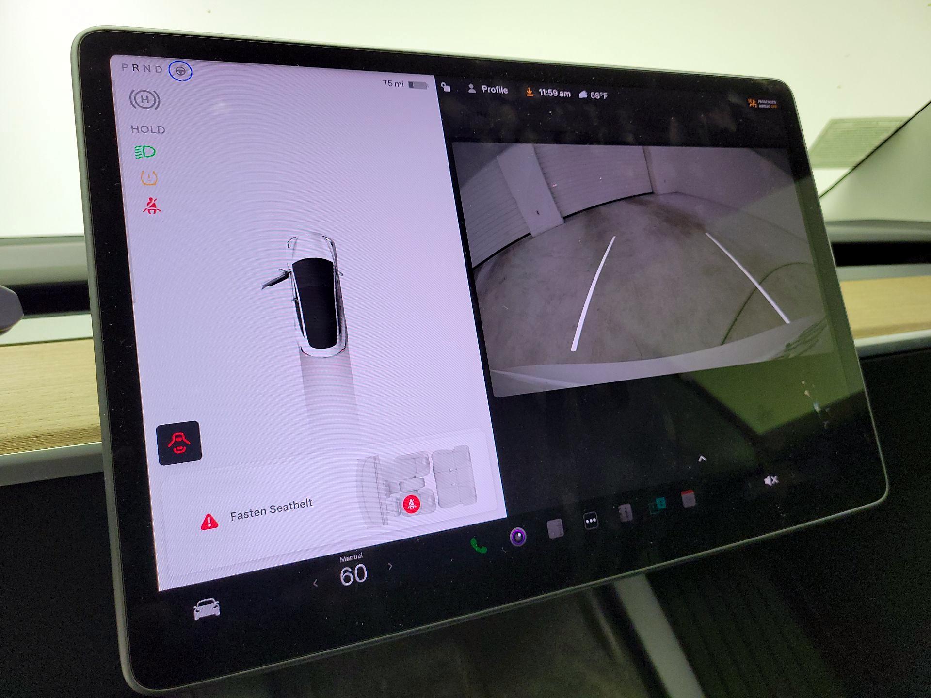 Thumbnail: 2022 Tesla Model 3 - 12