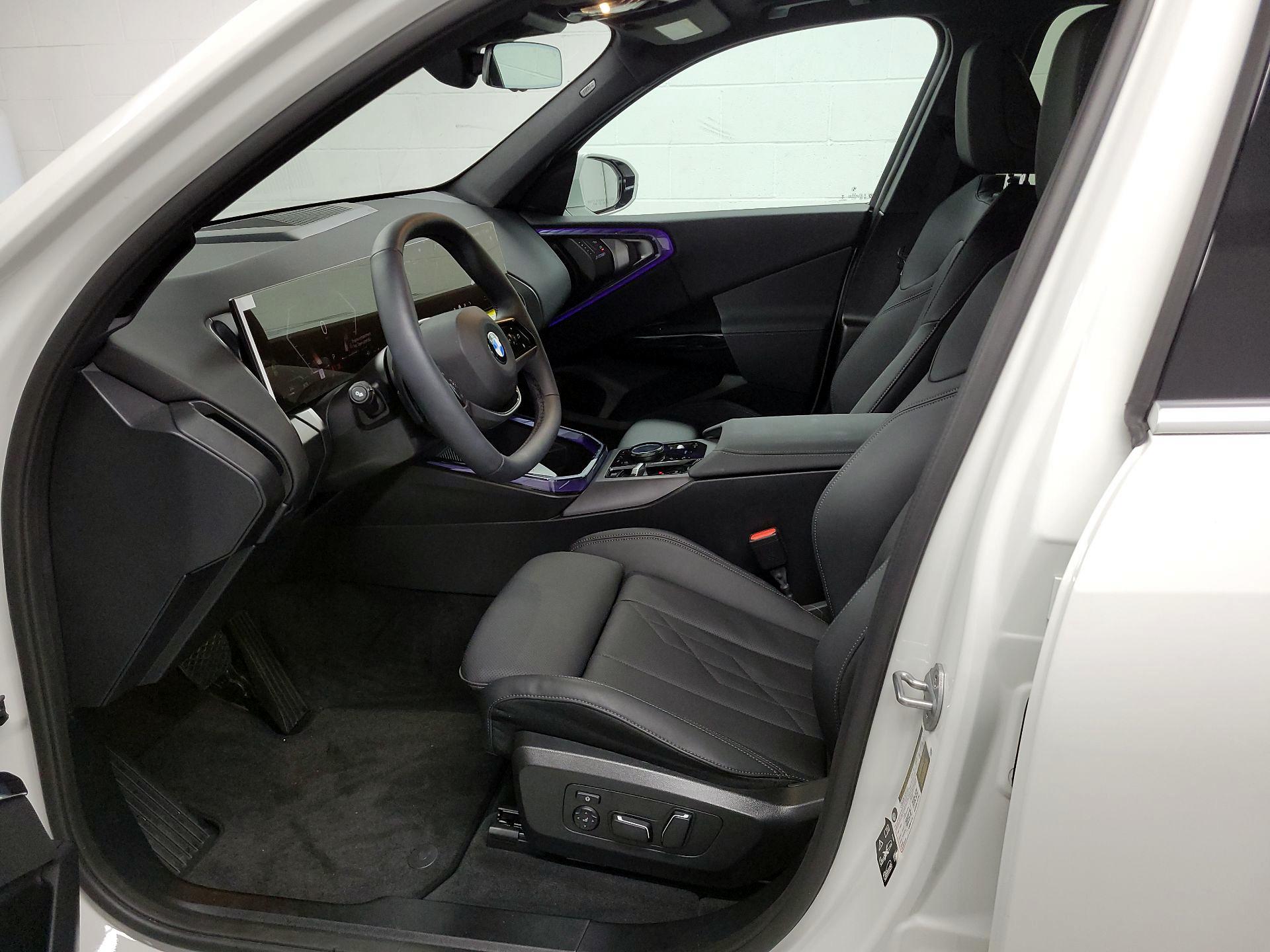 Thumbnail: 2026 BMW X3 - 11