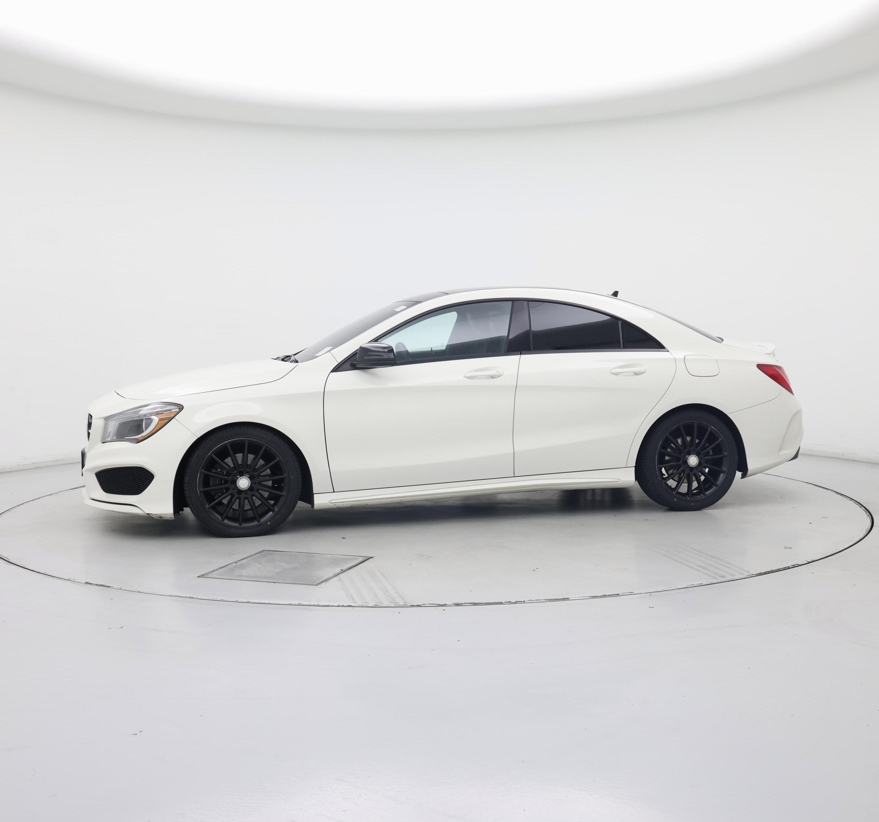 Thumbnail: 2016 Mercedes-Benz CLA - 3