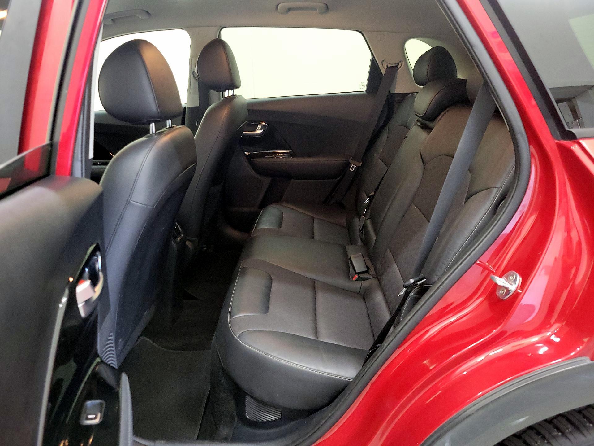 Thumbnail: 2019 Kia Niro - 19