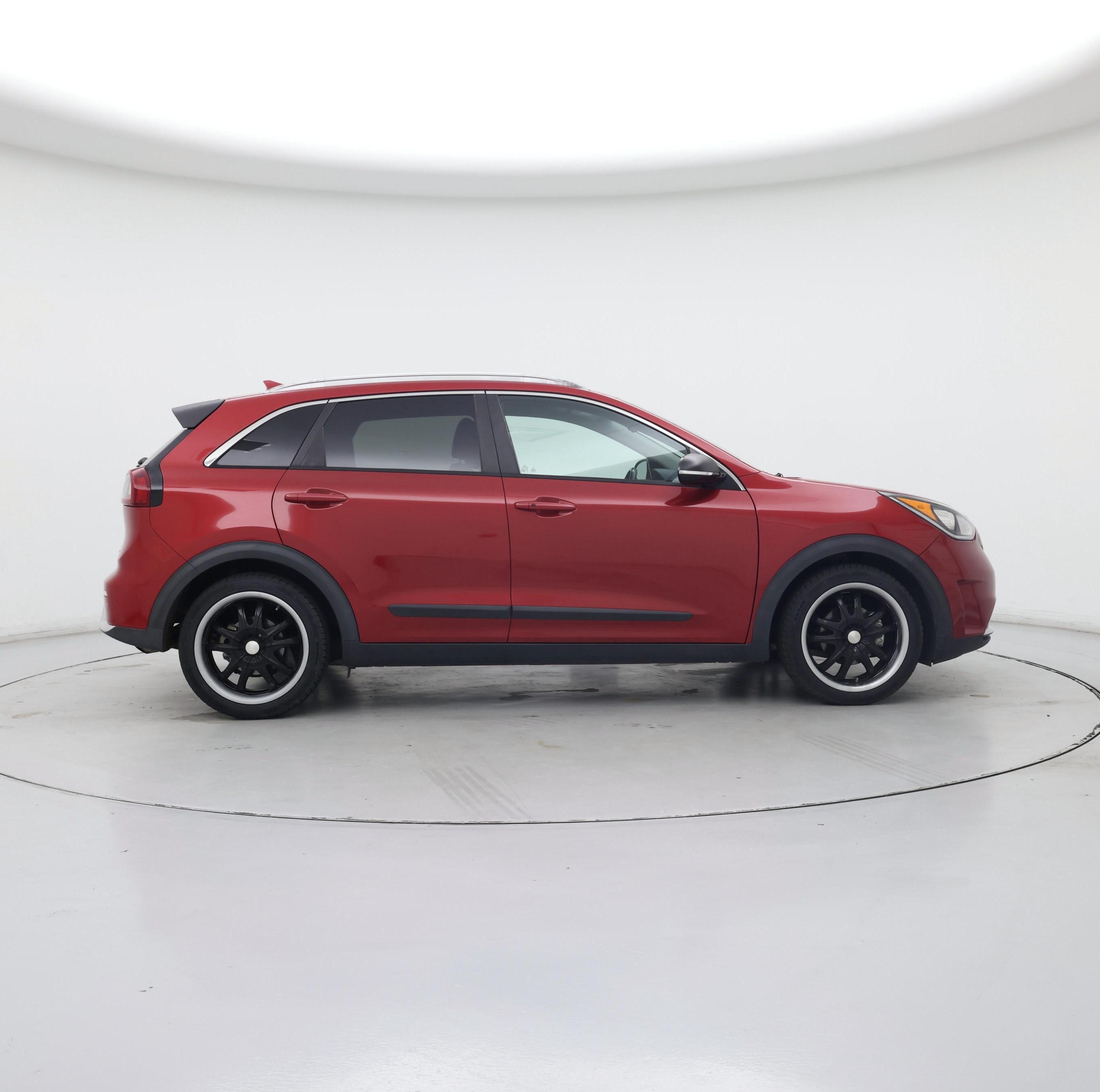 Thumbnail: 2019 Kia Niro - 7
