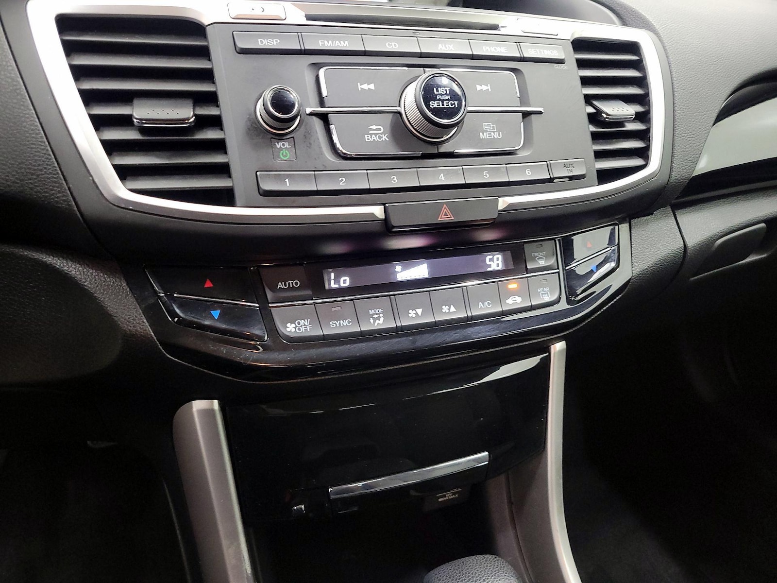 2017 Honda Accord LX - Photo 17