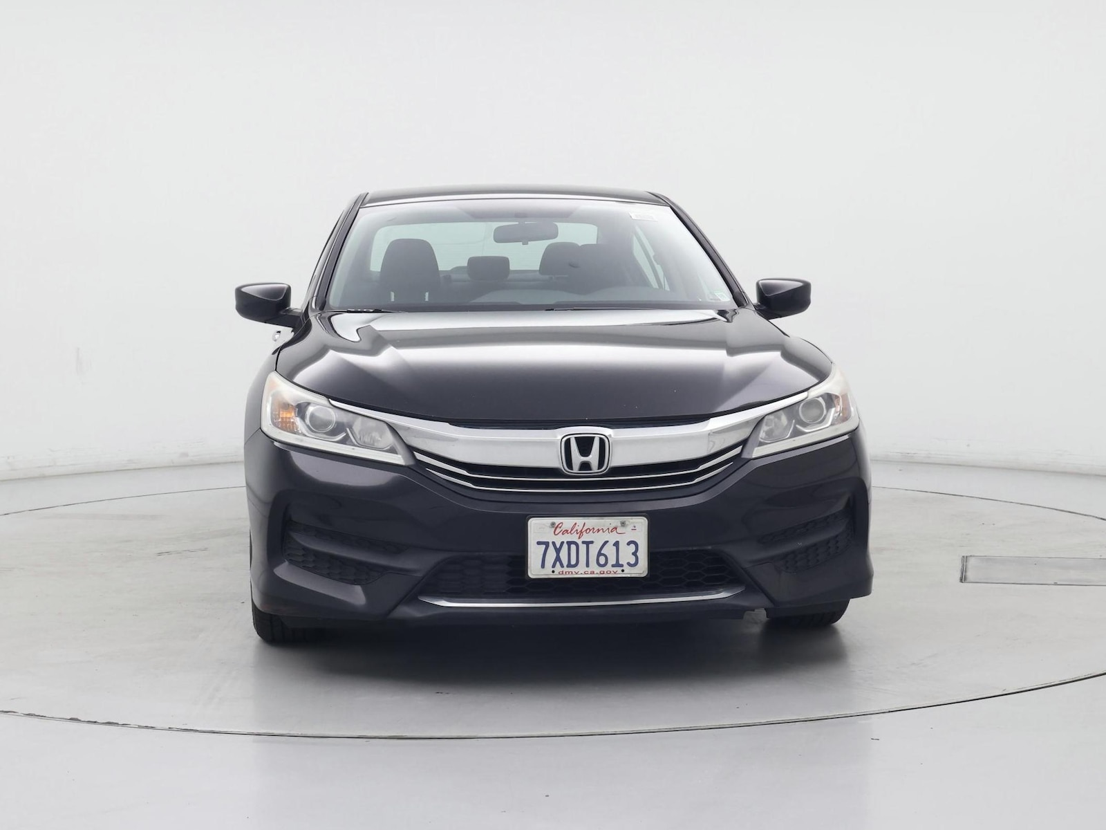 2017 Honda Accord LX - Photo 6