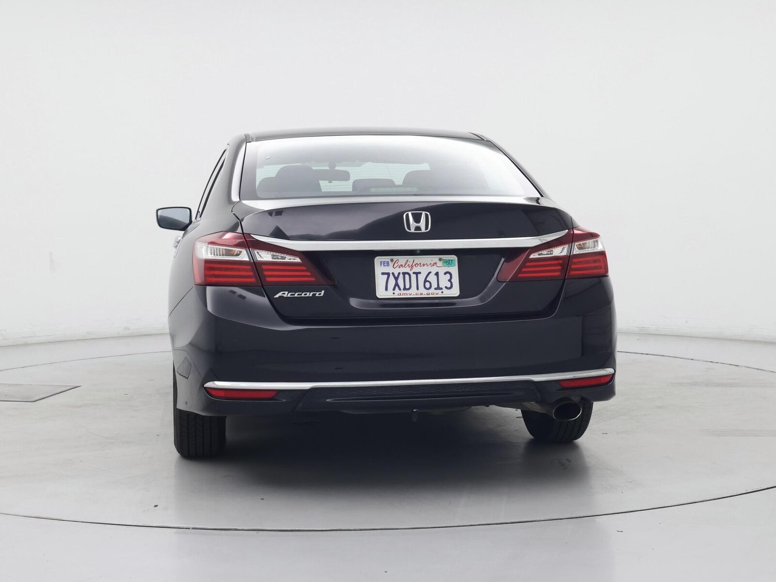 2017 Honda Accord LX - Photo 7
